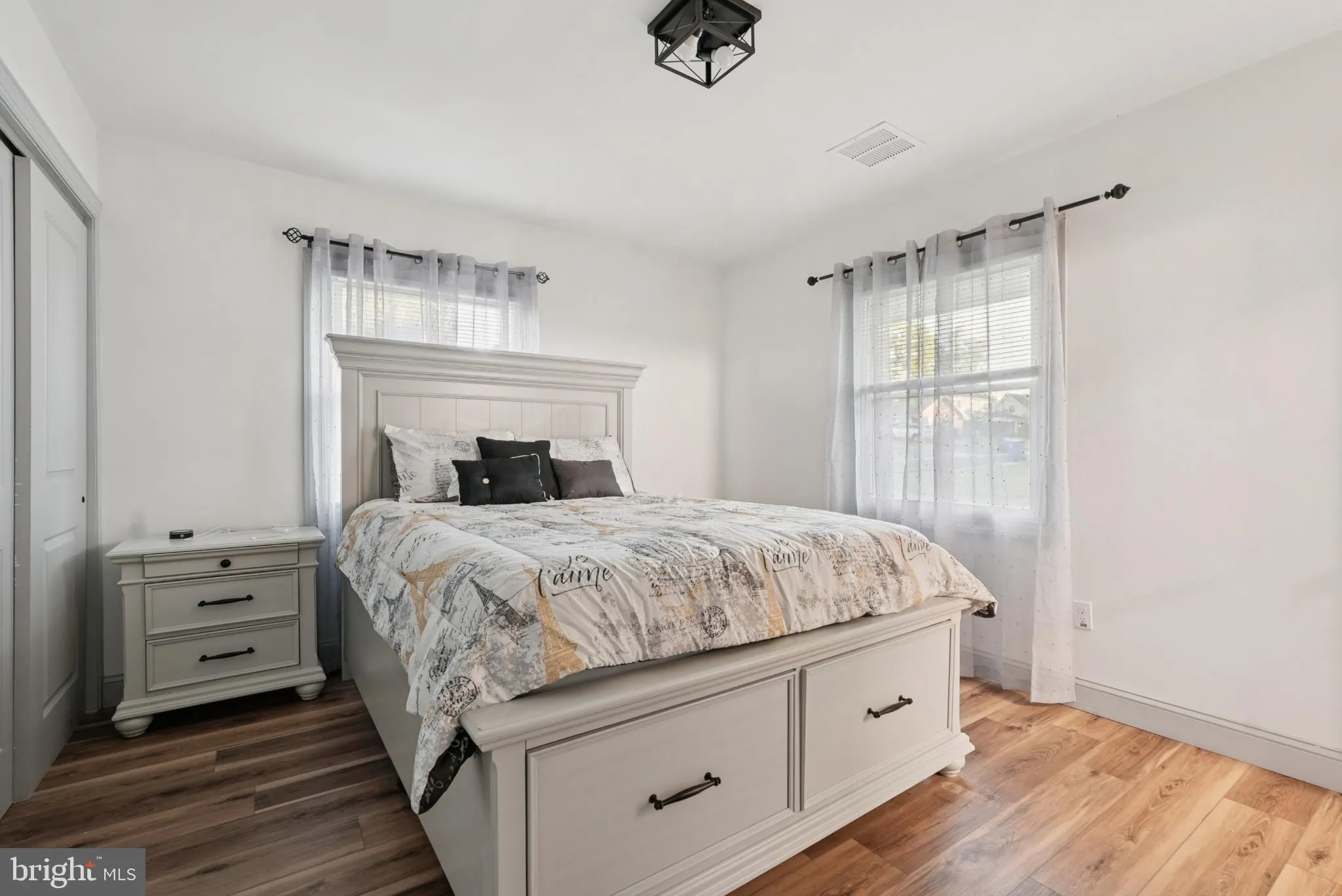 Willingboro, New Jersey 08046, United States, 3 Bedrooms Bedrooms, ,2 BathroomsBathrooms,Residential,Active,225874