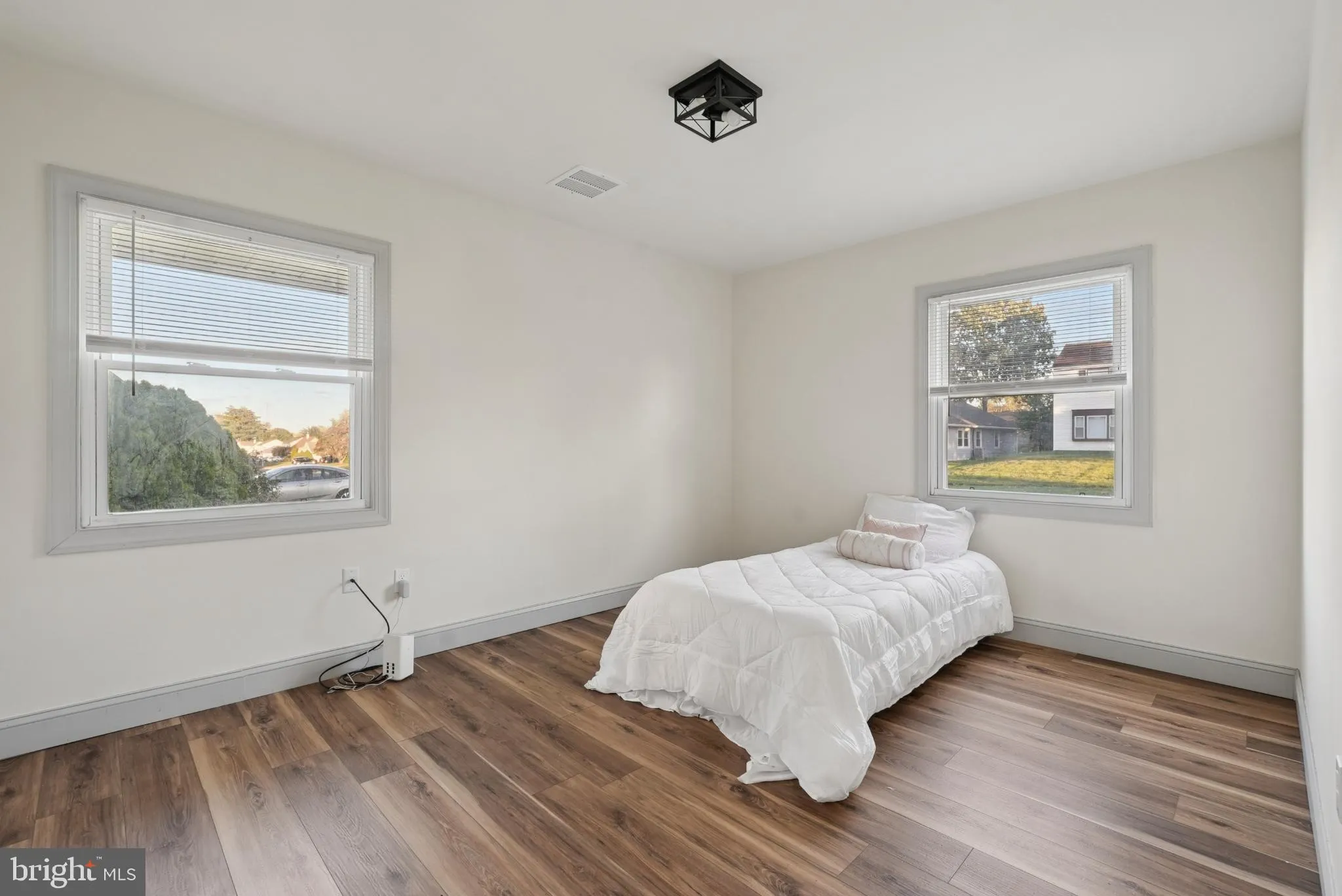 Willingboro, New Jersey 08046, United States, 3 Bedrooms Bedrooms, ,2 BathroomsBathrooms,Residential,Active,225874