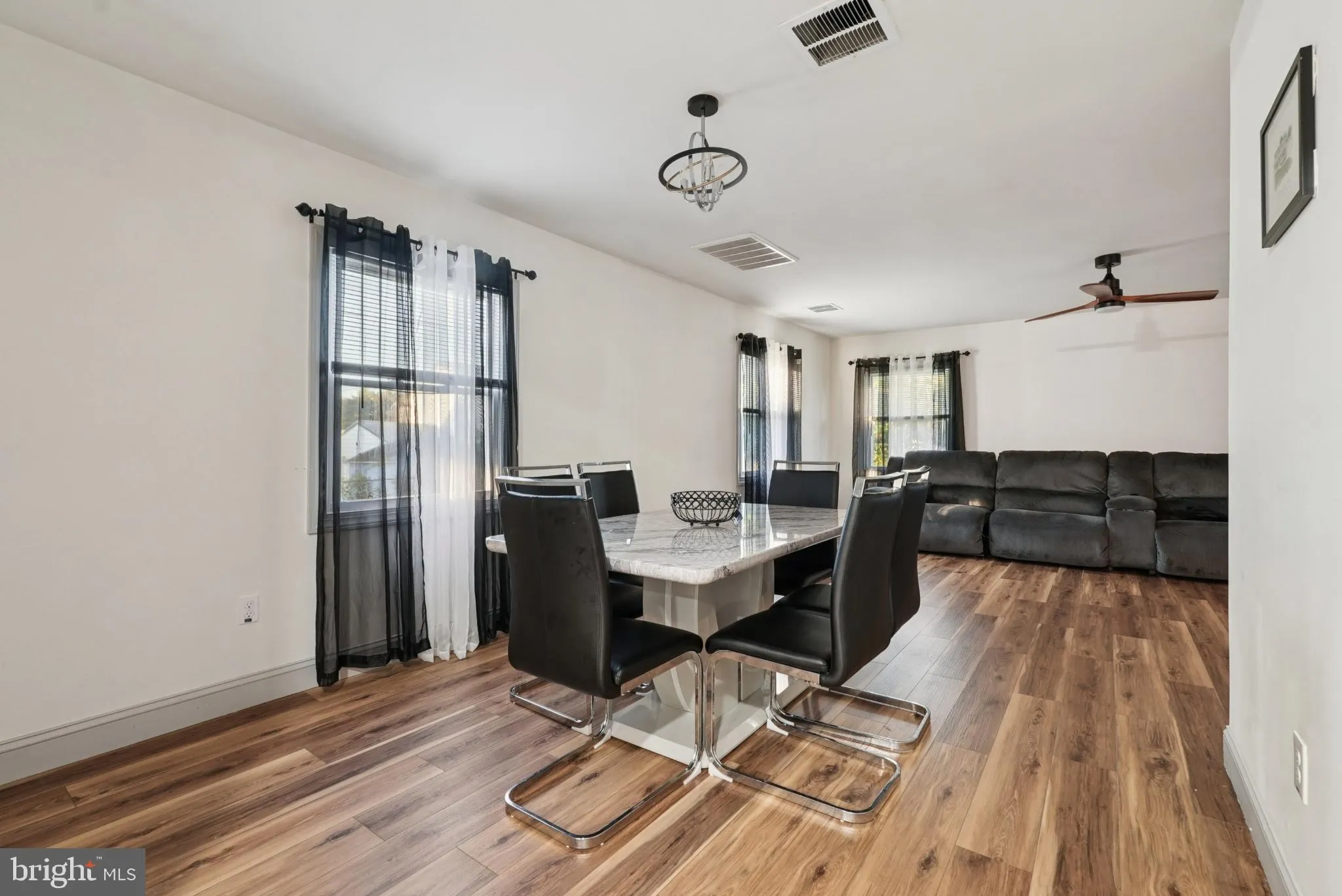 Willingboro, New Jersey 08046, United States, 3 Bedrooms Bedrooms, ,2 BathroomsBathrooms,Residential,Active,225874