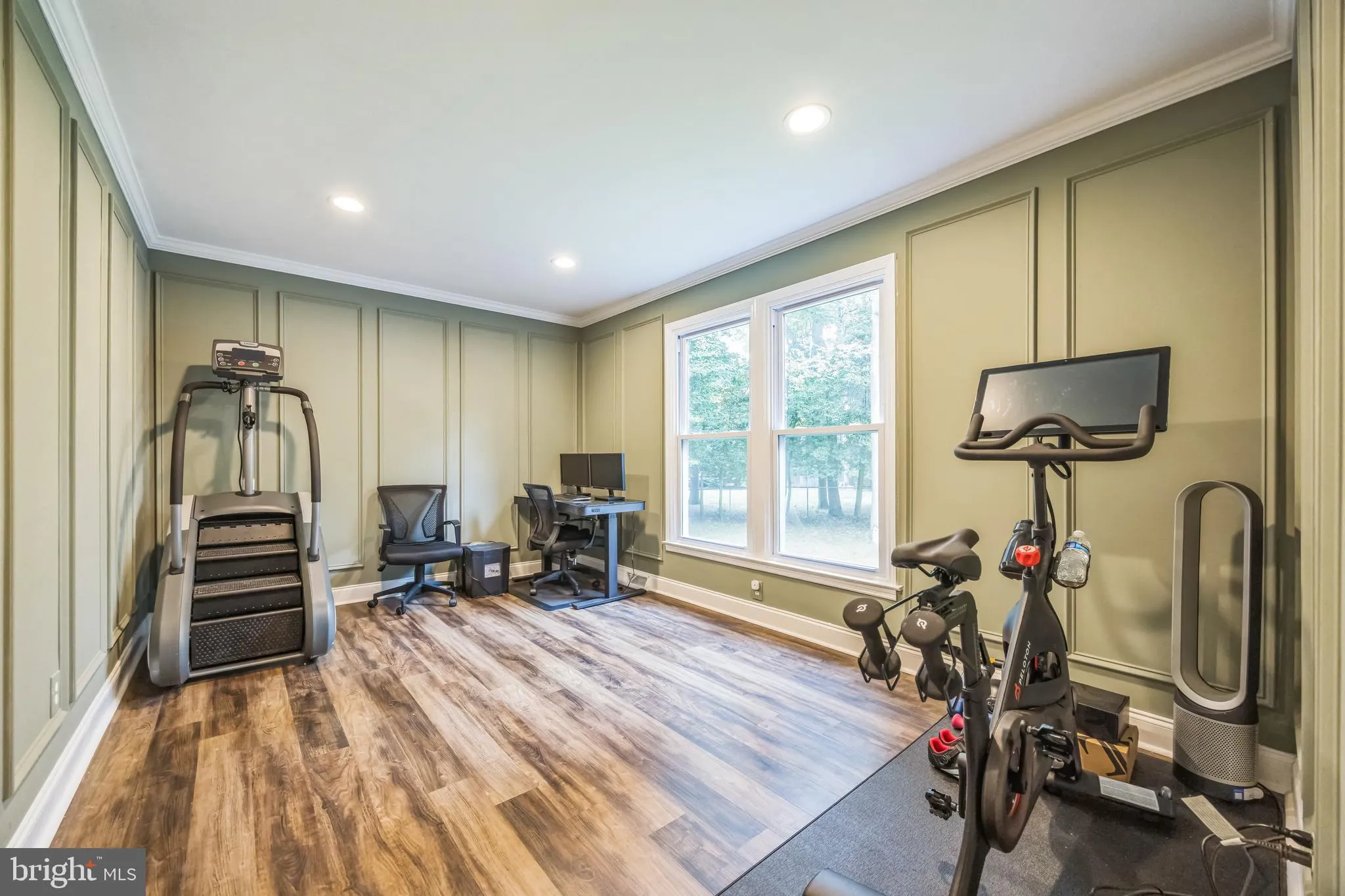 Cherry Hill, New Jersey 08003, United States, 4 Bedrooms Bedrooms, ,3 BathroomsBathrooms,Residential,Pending,191130