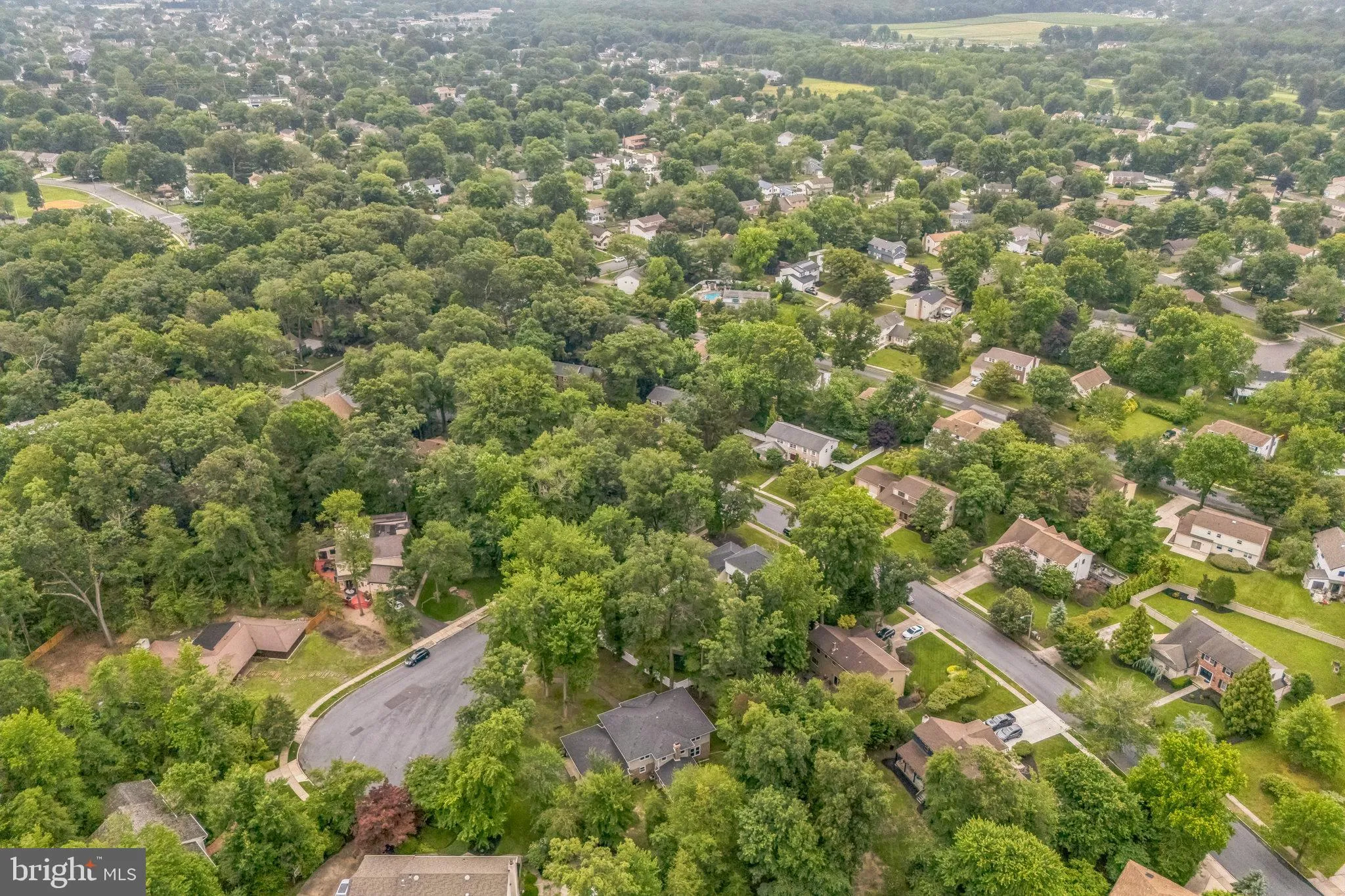 Cherry Hill, New Jersey 08003, United States, 4 Bedrooms Bedrooms, ,3 BathroomsBathrooms,Residential,Pending,191130
