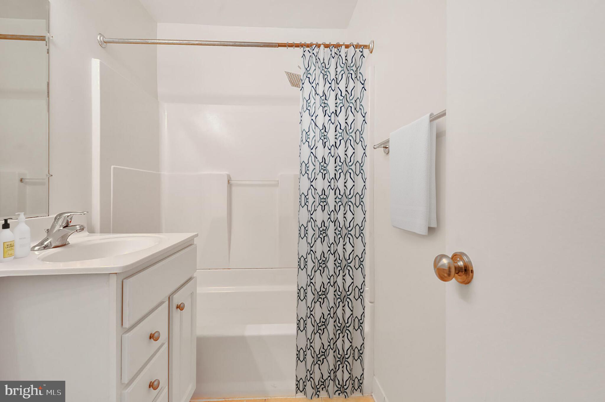 THE WELDON - Residential