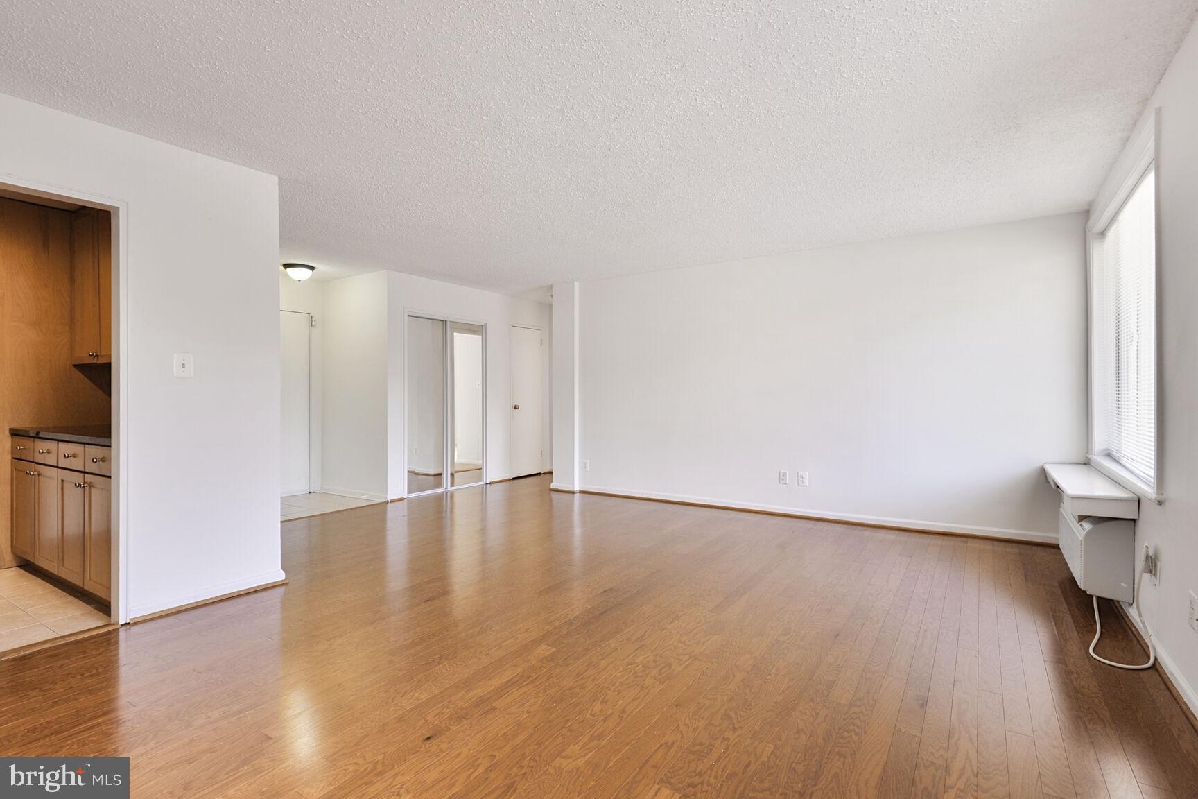 THE WELDON - Residential