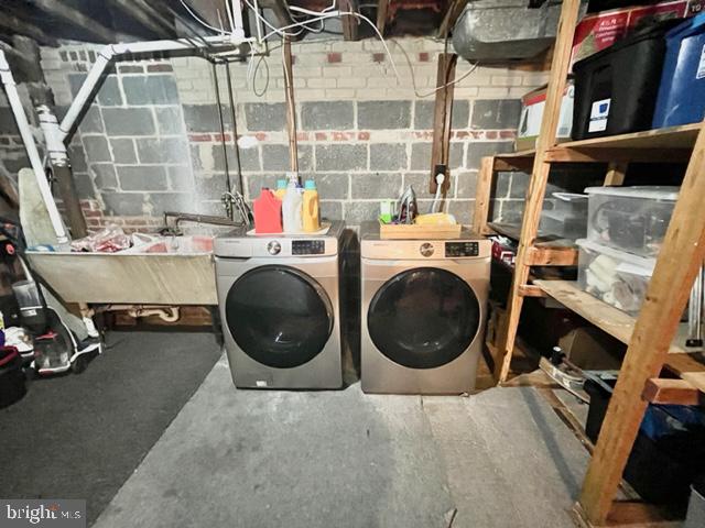 CITY PARK HOMES - Residential Lease