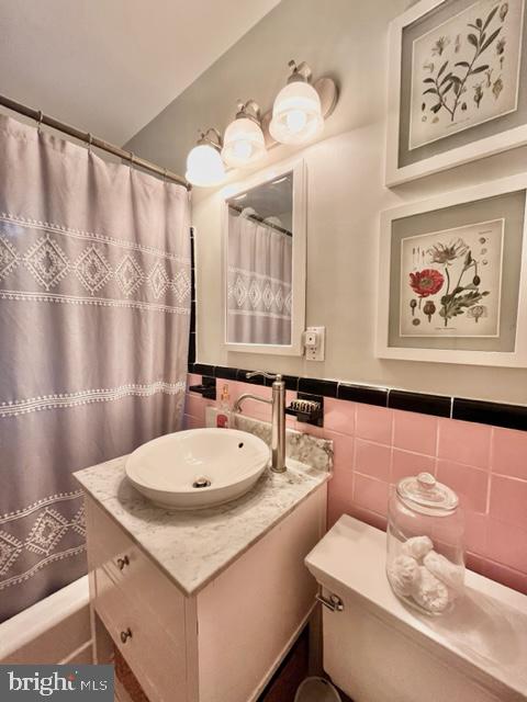 CITY PARK HOMES - Residential Lease