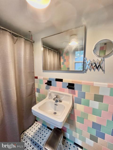 CITY PARK HOMES - Residential Lease