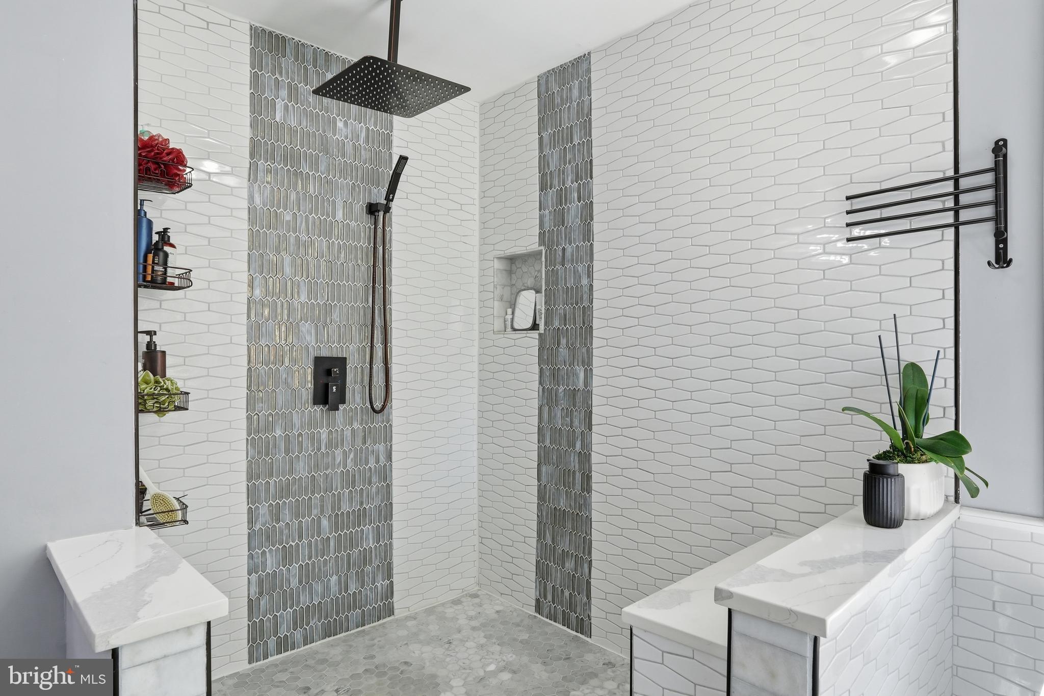 HARWOOD - Residential