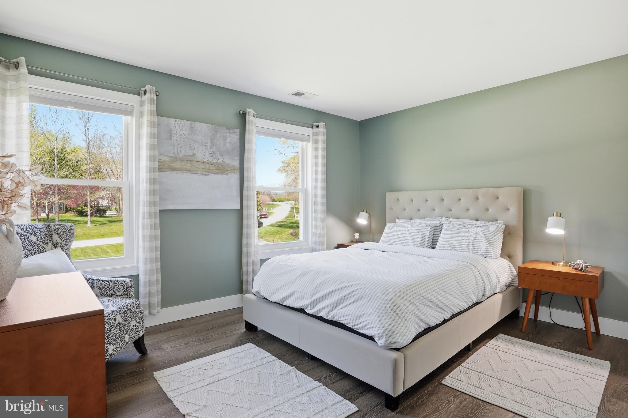 HARWOOD - Residential