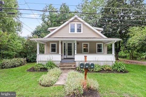 Homes For Sale - 208 Pearl Street<br/> Dauphin County, MILLERSBURG, PA 17061