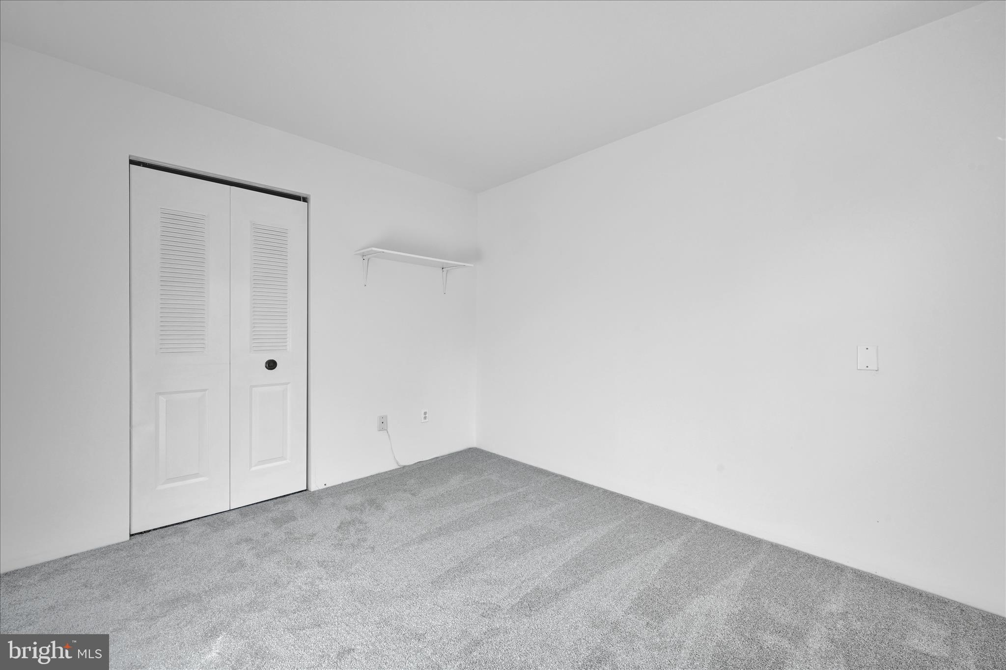 LIBERTY SQUARE - Residential