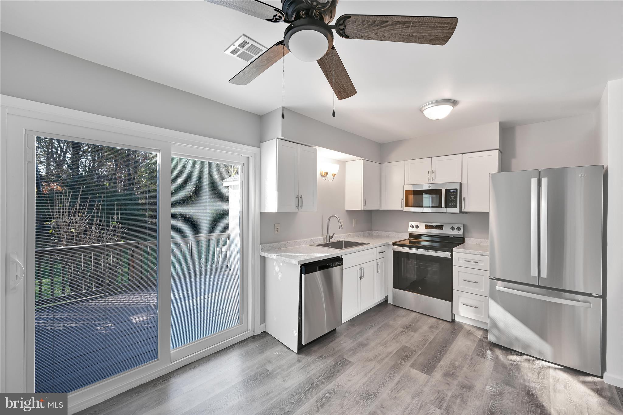 LIBERTY SQUARE - Residential