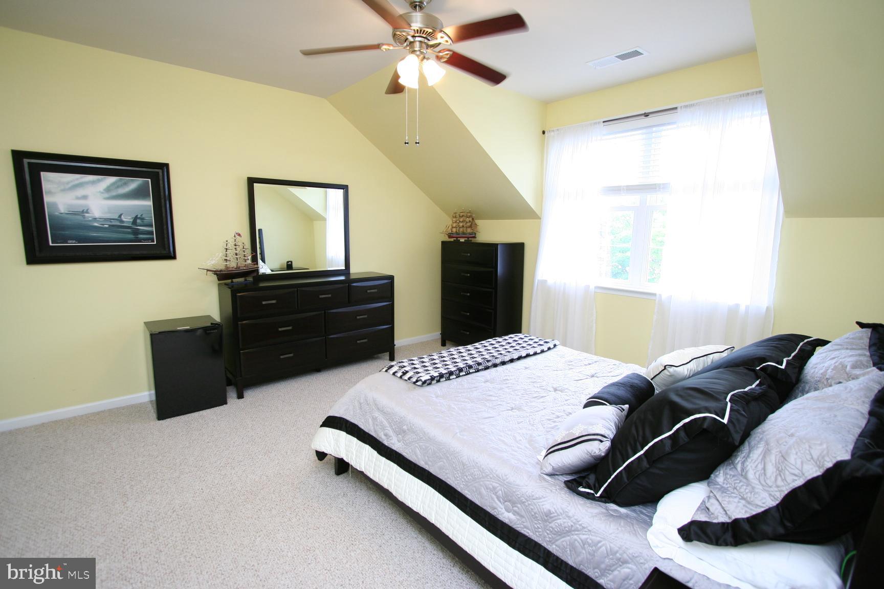 POTOMAC GREEN - Residential