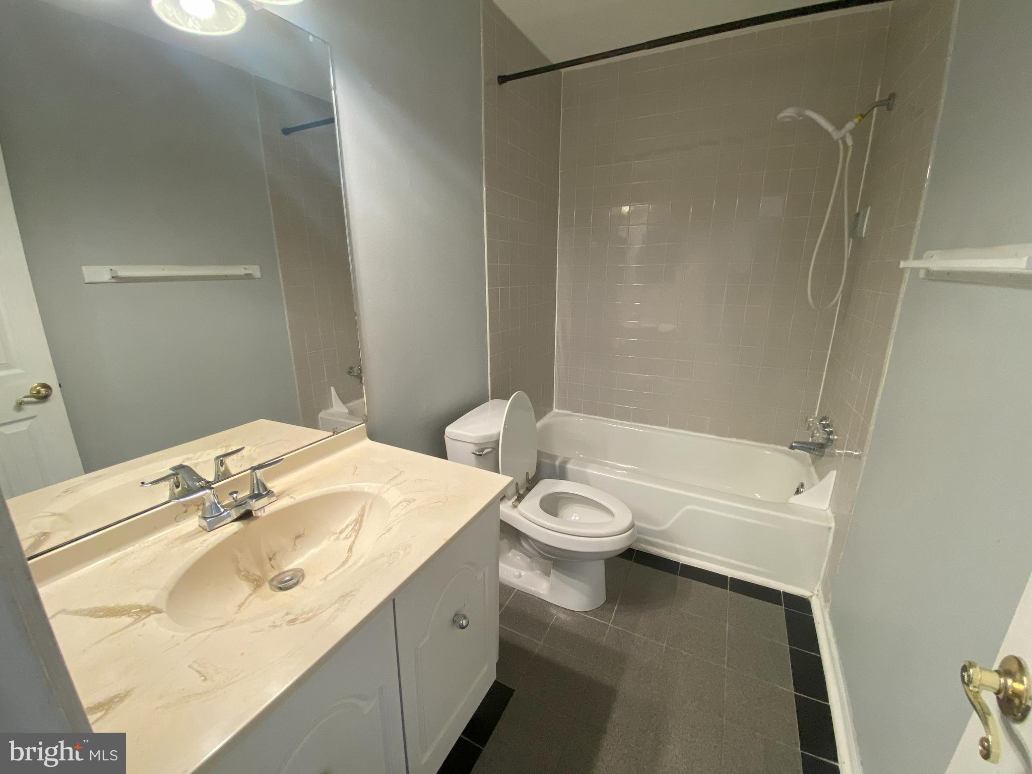 WHITPAIN HILLS - Residential Lease