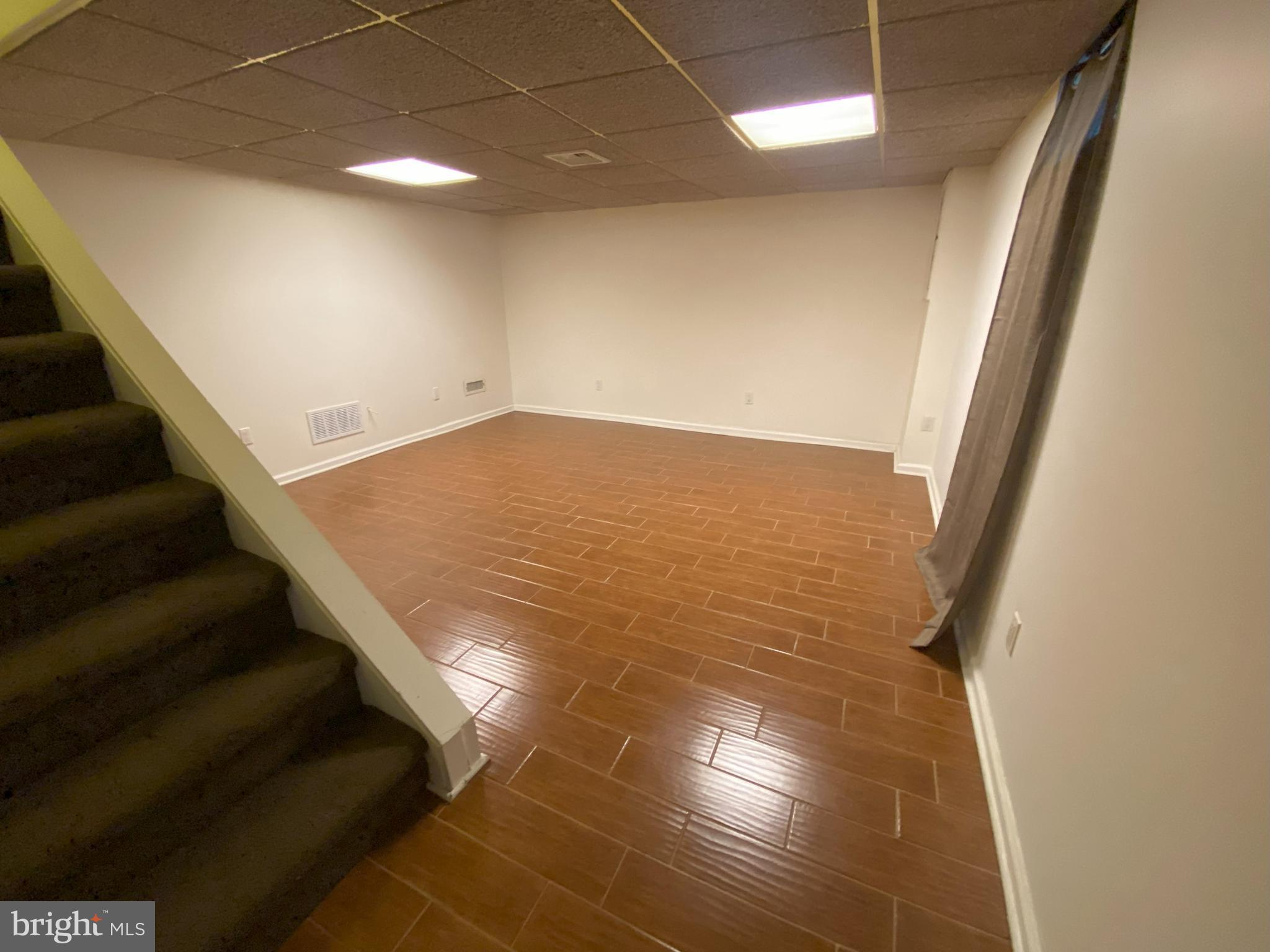WHITPAIN HILLS - Residential Lease