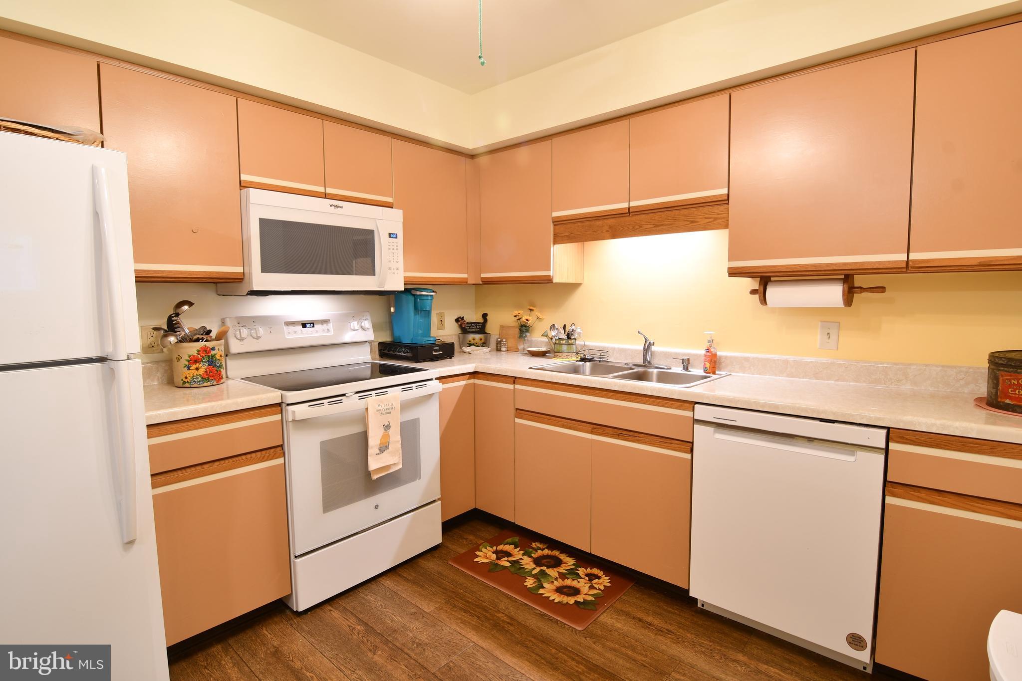 175 OAK KNOLL CIRCLE