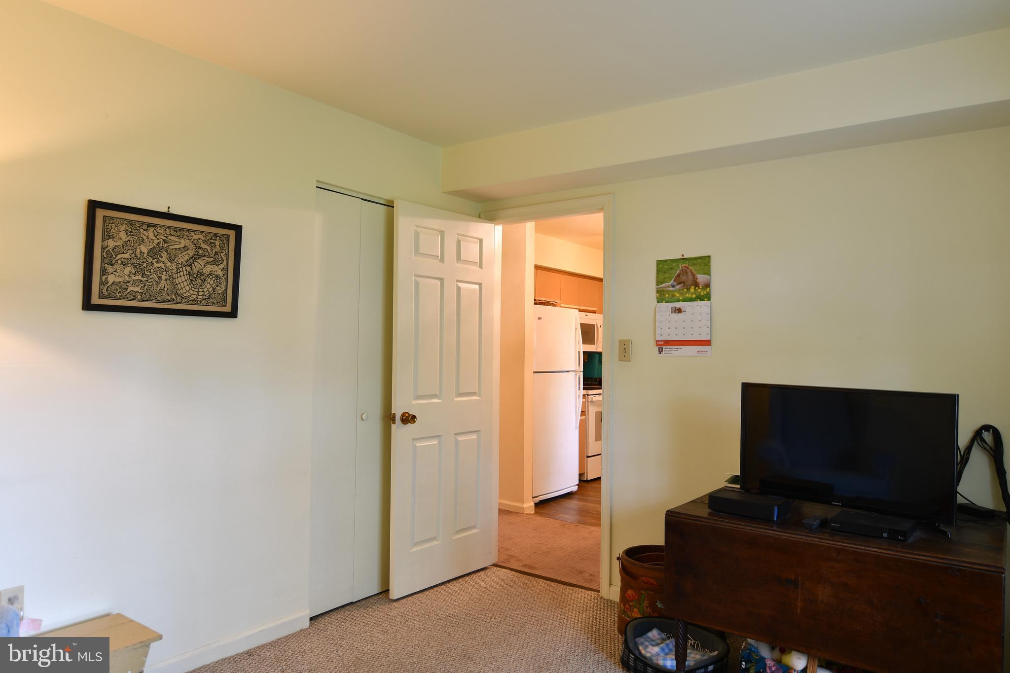 175 OAK KNOLL CIRCLE