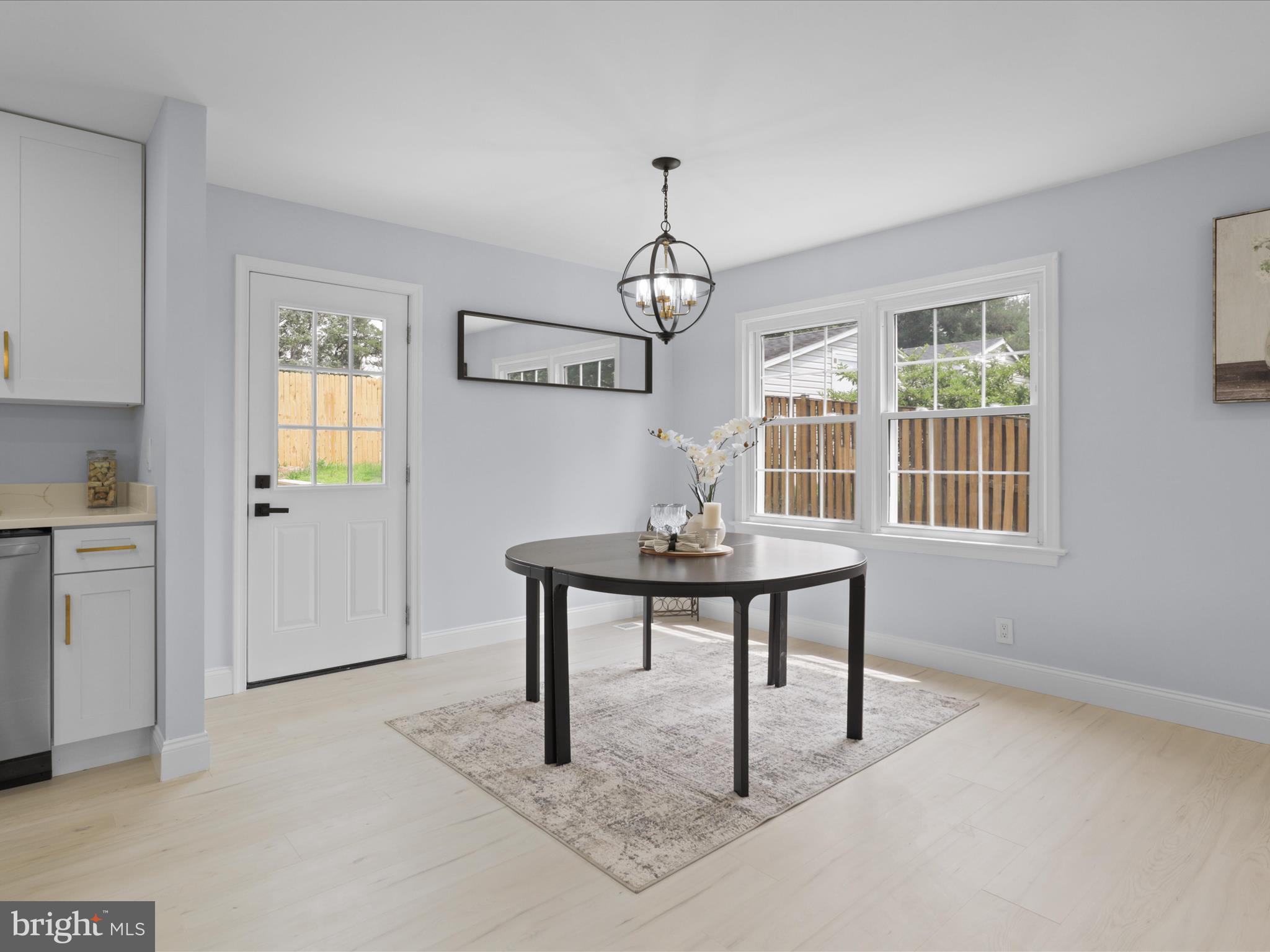 3416 SUNNY VIEW DRIVE