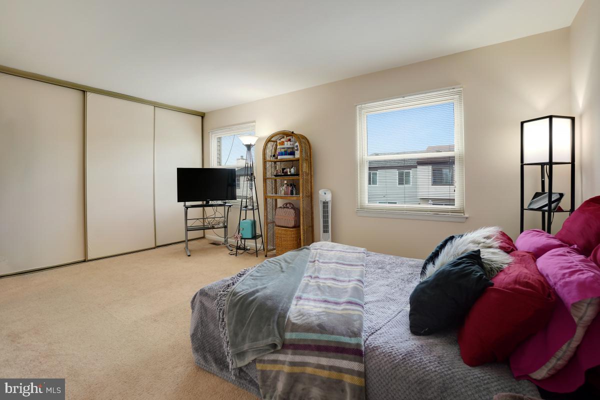 DISCOVERY - Residential