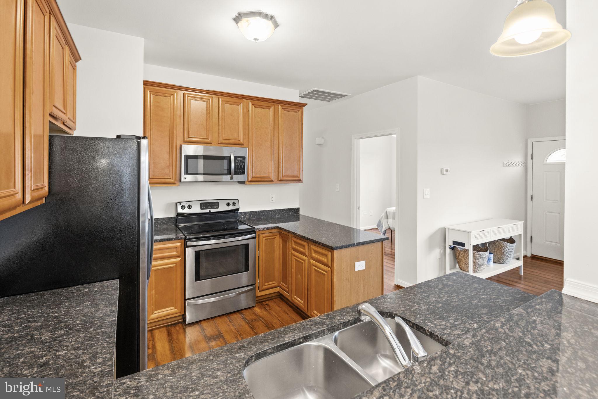 BERKLEY BEACH - Residential