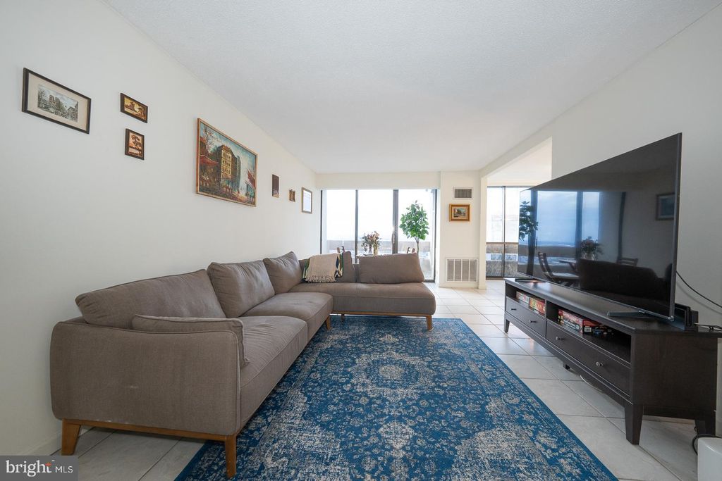 Photo of 1326 - 42 Spruce Street #2908, PHILADELPHIA, PA 19107 (MLS # PAPH2574150)