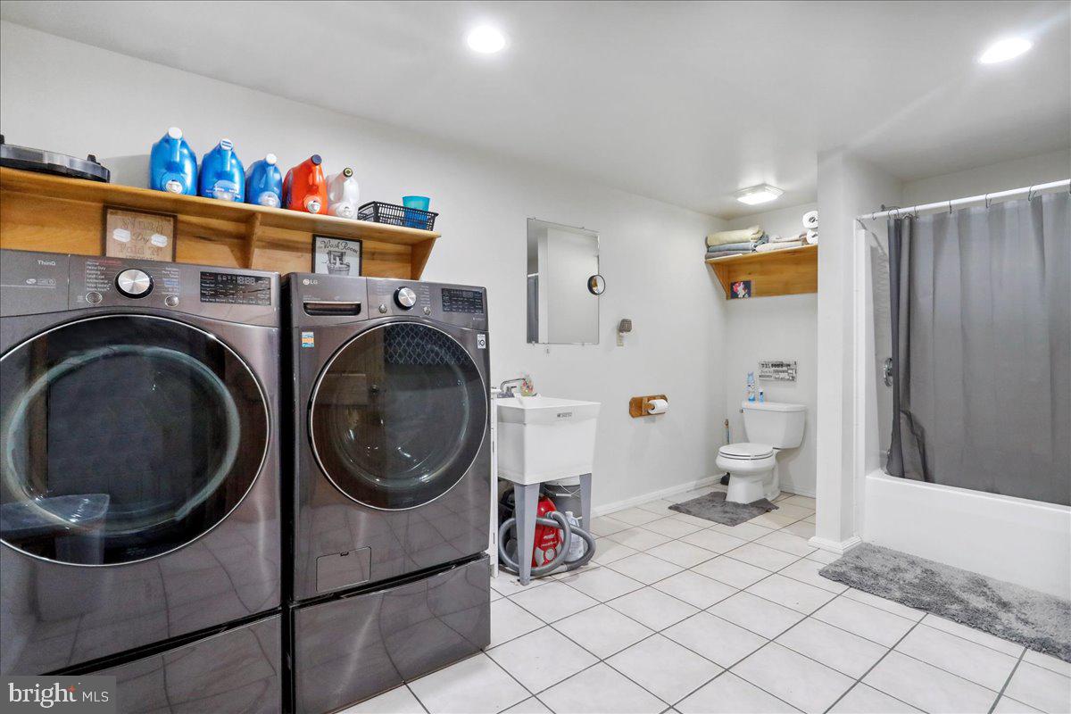 SLEEPY HOLLOW - Residential