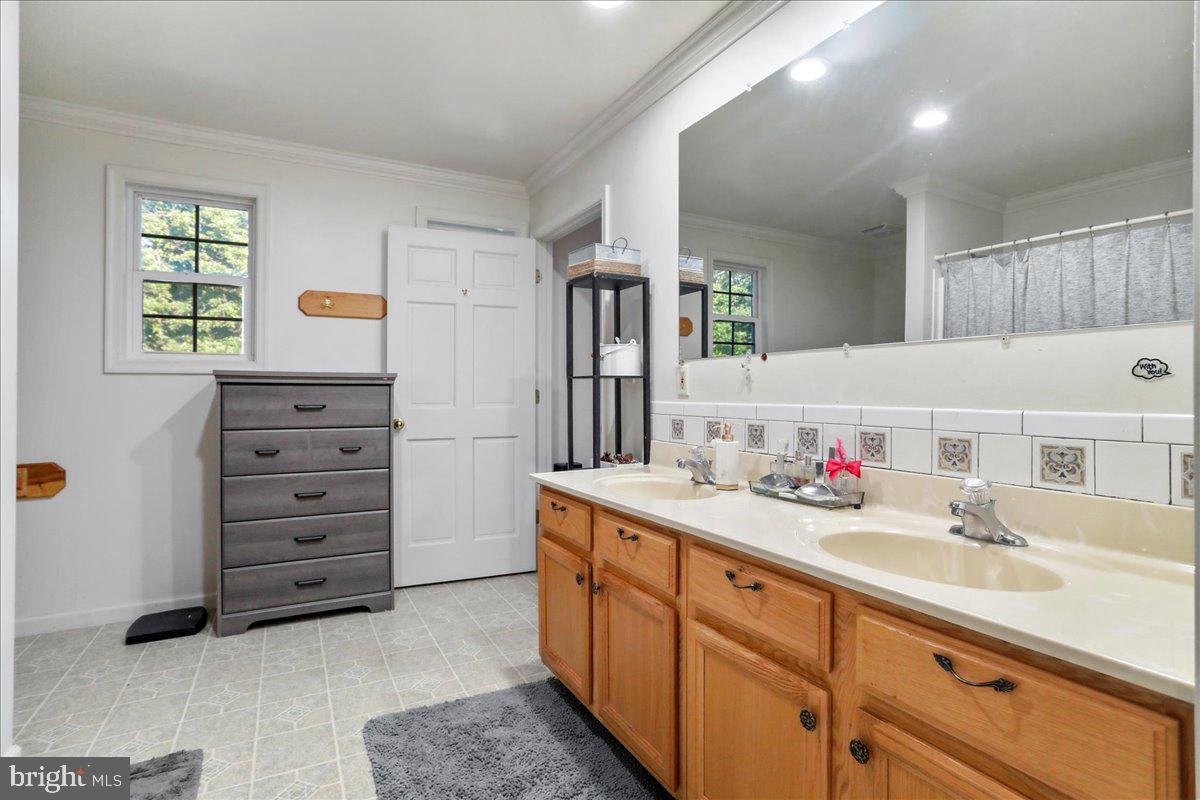 SLEEPY HOLLOW - Residential