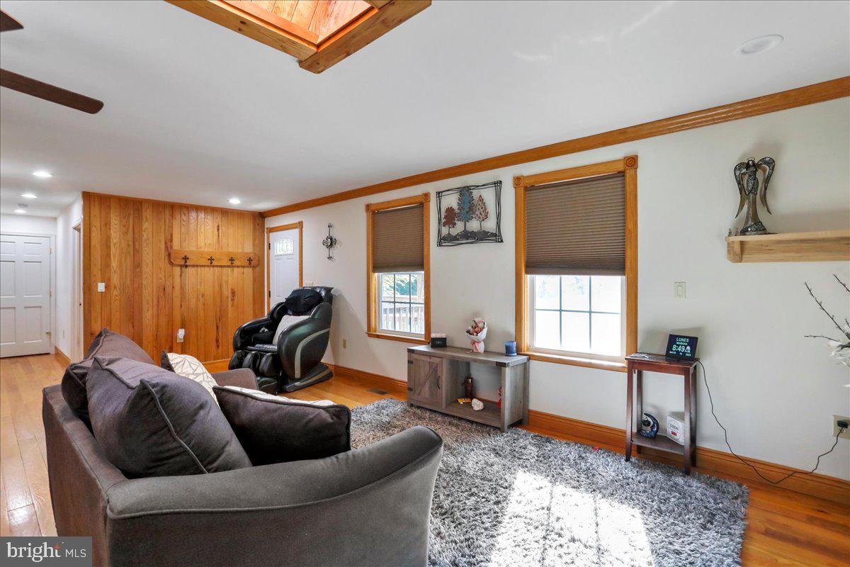 SLEEPY HOLLOW - Residential