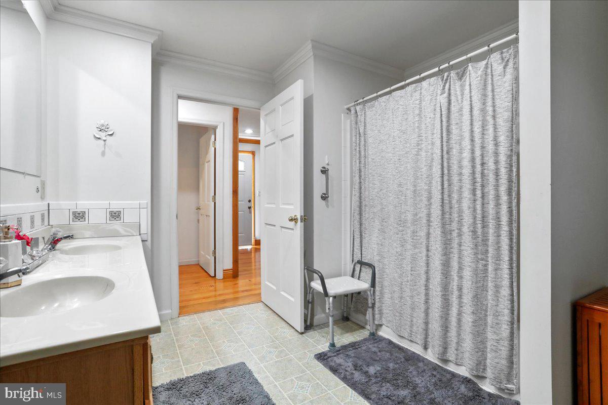 SLEEPY HOLLOW - Residential