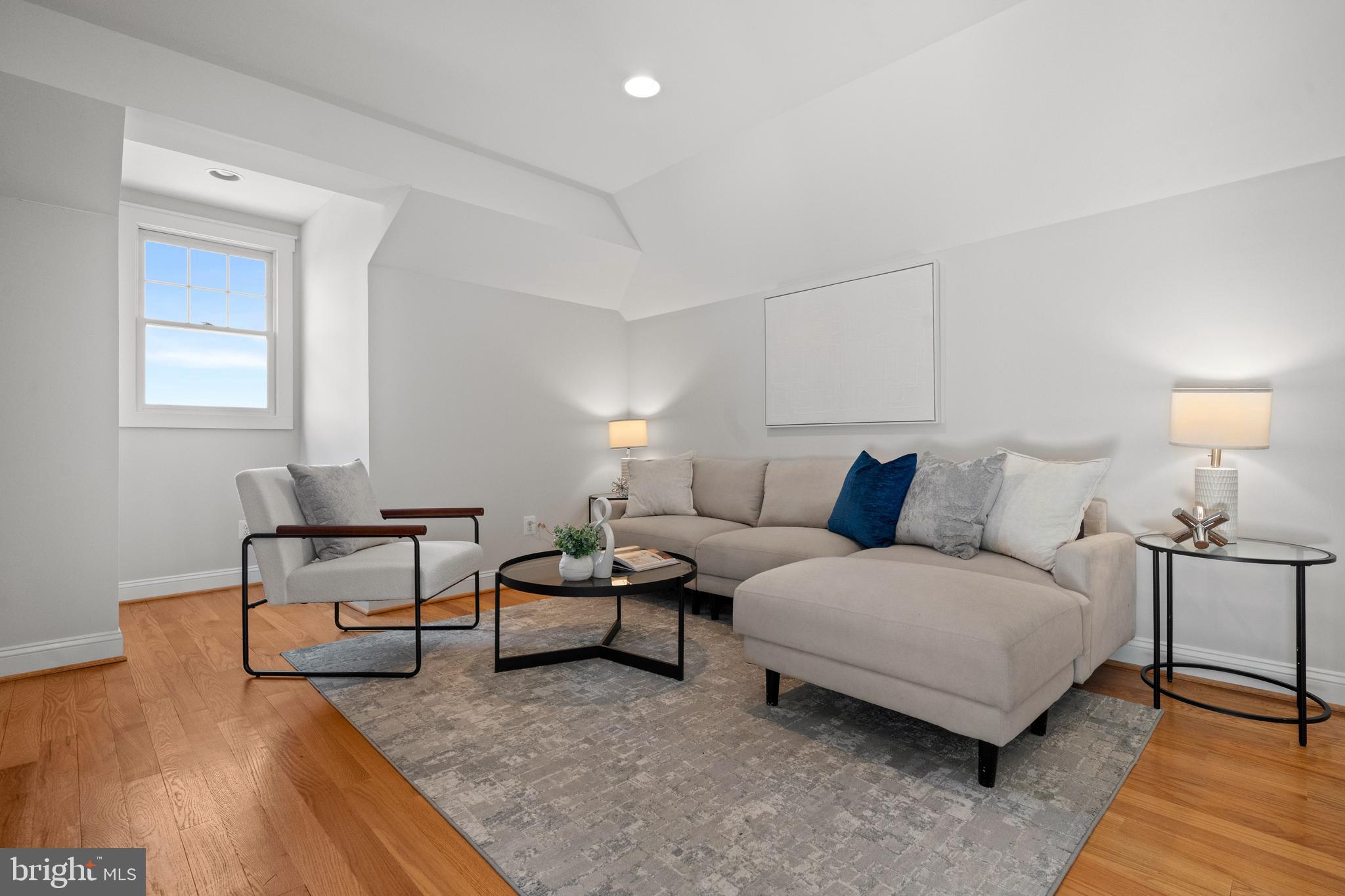 CHERRYDALE - Residential