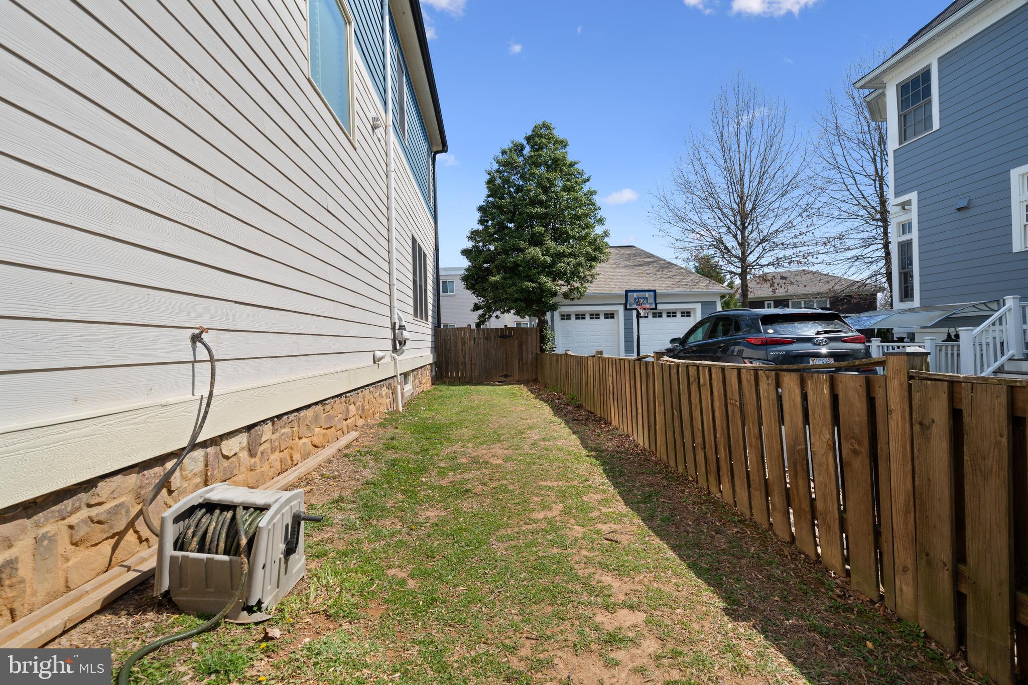 CHERRYDALE - Residential