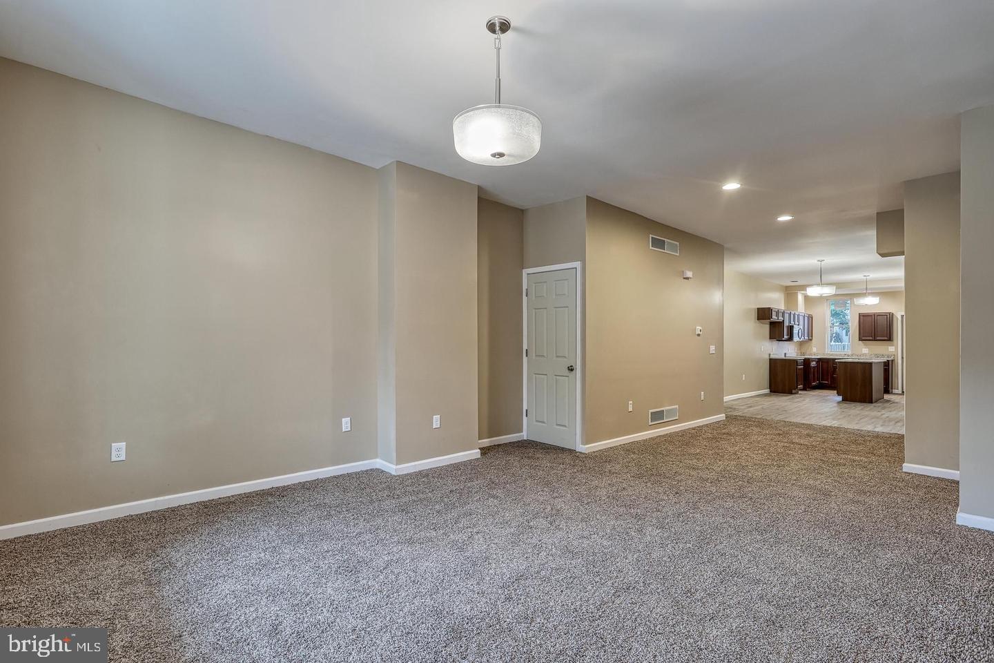 1622 MARKET STREET