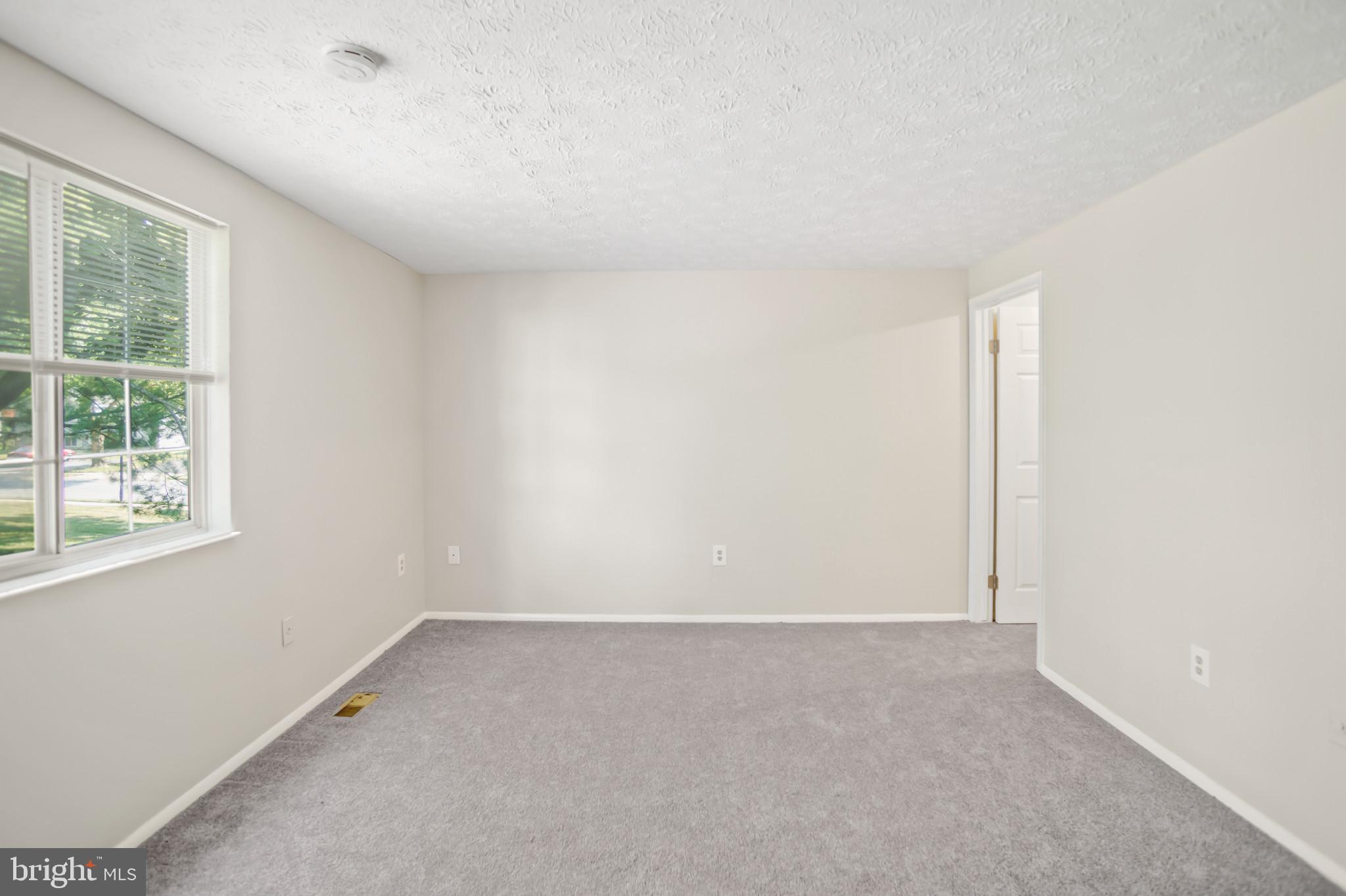 LEISHEAR VILLAGE - Residential