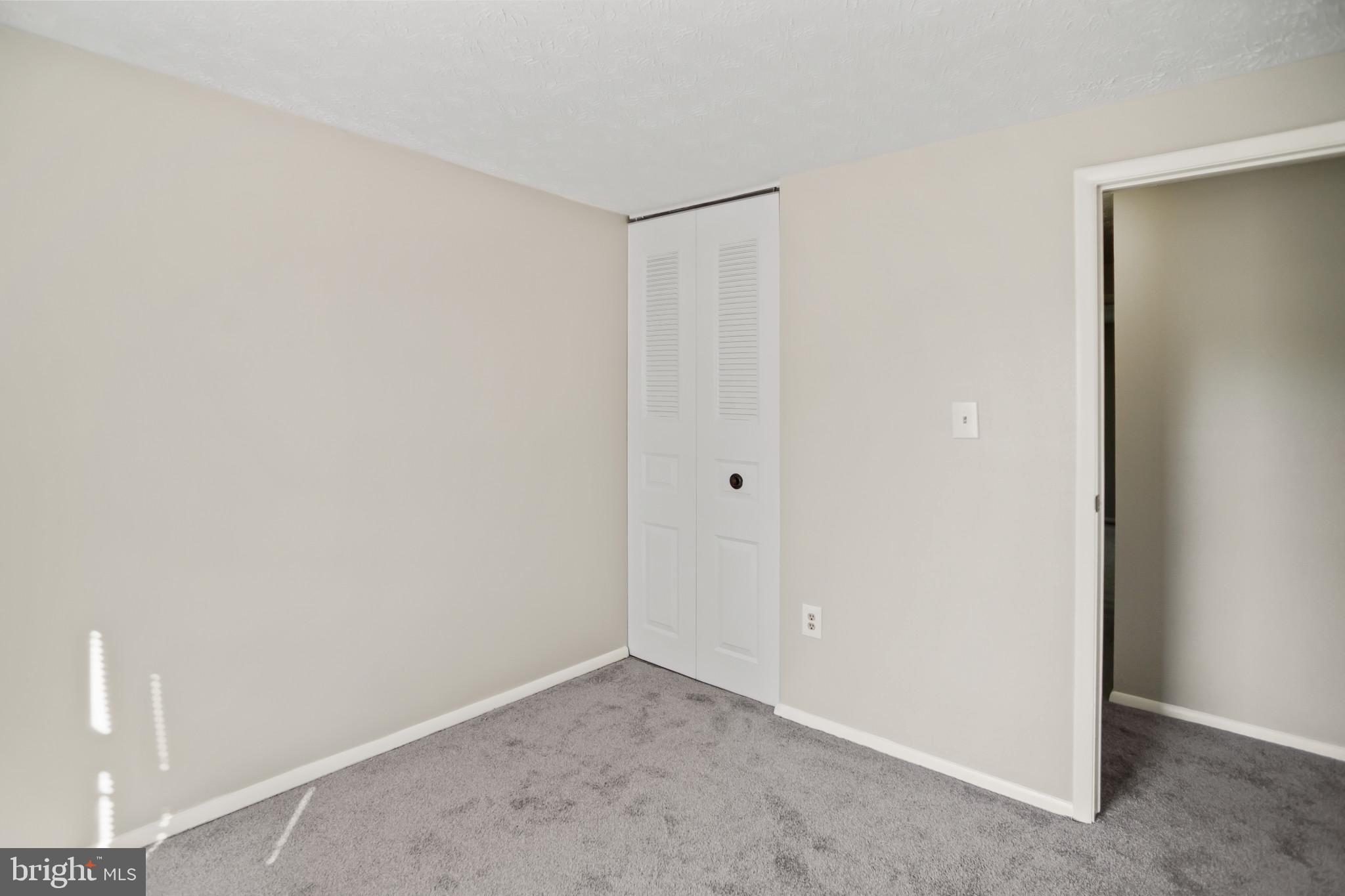 LEISHEAR VILLAGE - Residential