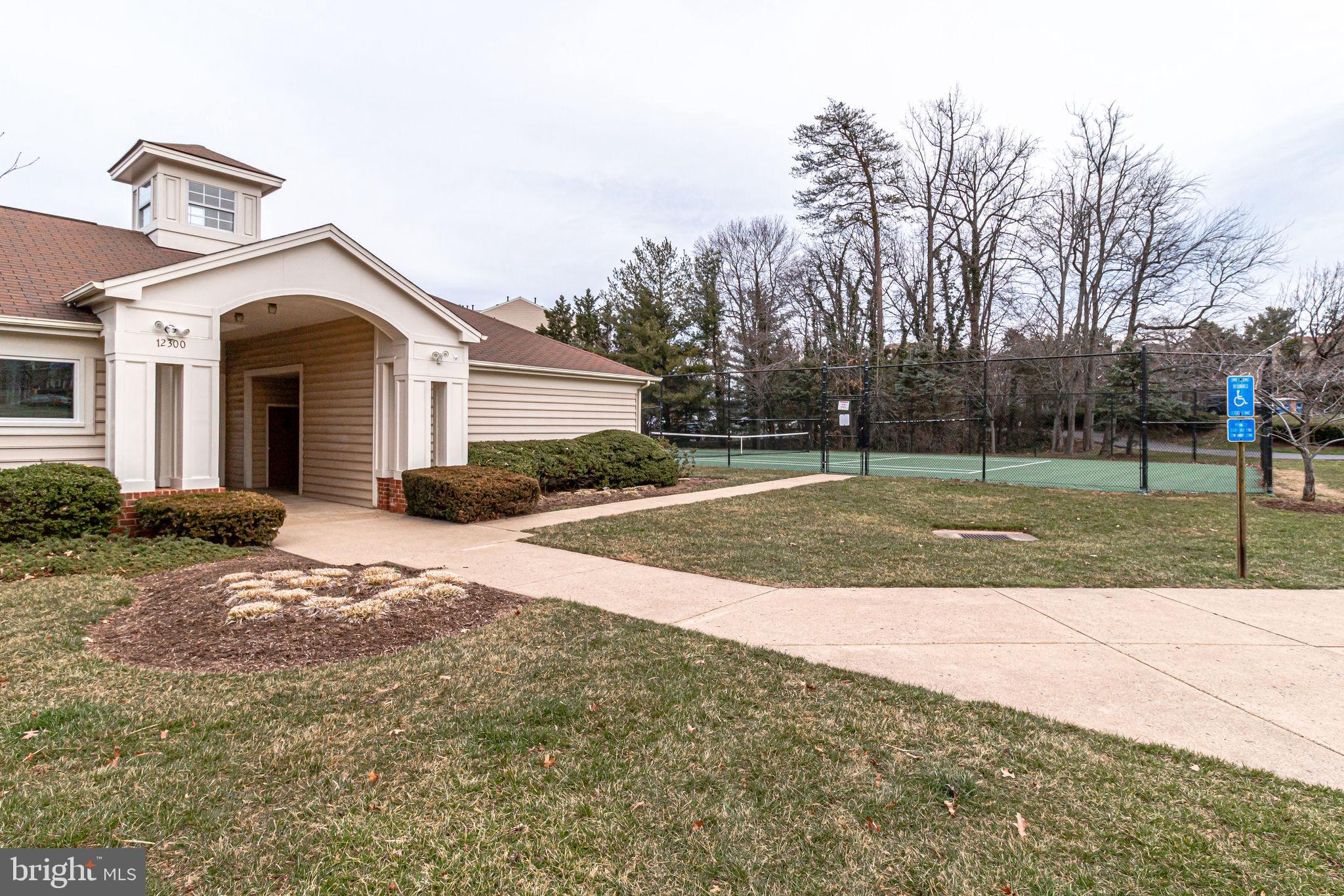 CEDAR LAKES - Residential