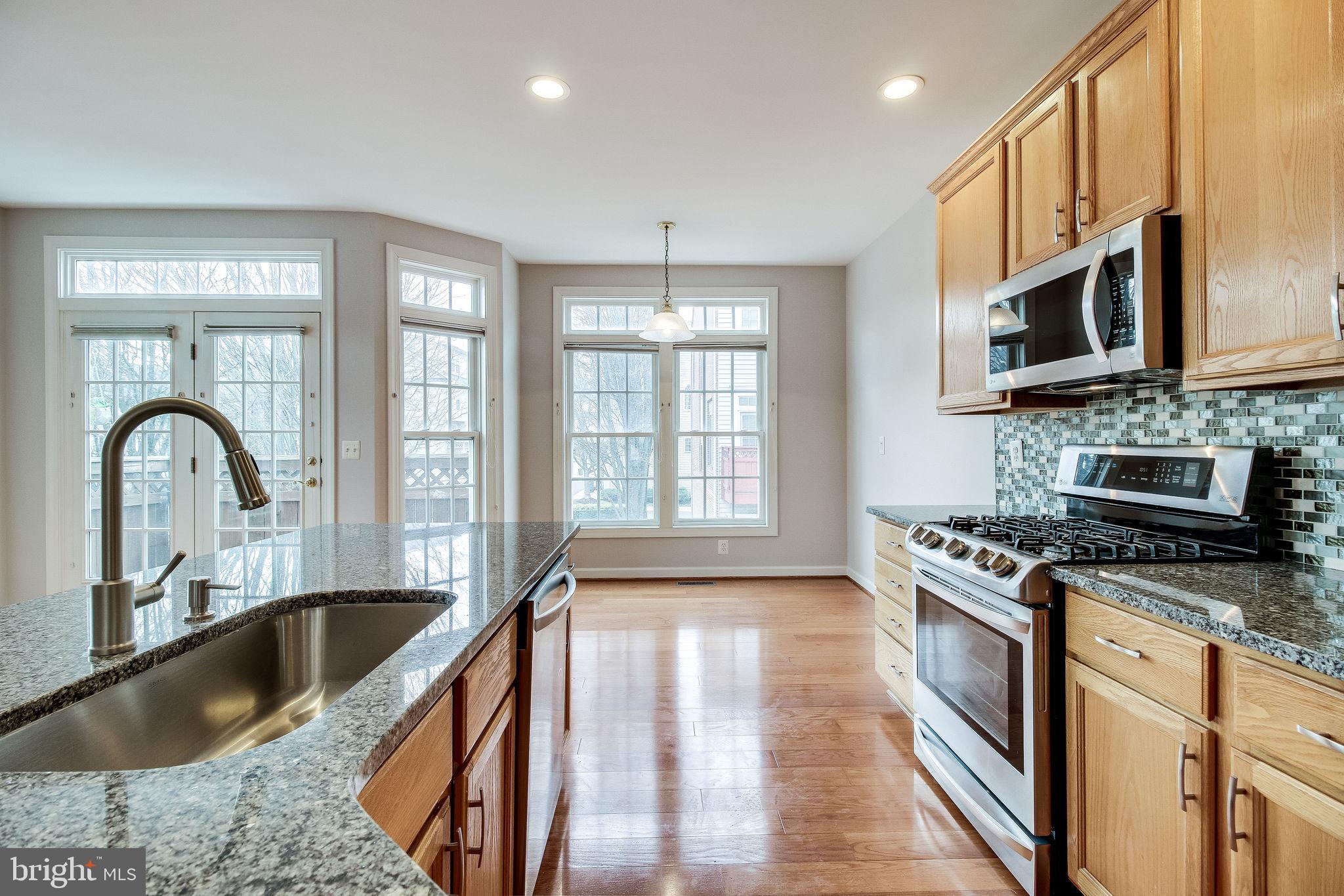 CEDAR LAKES - Residential