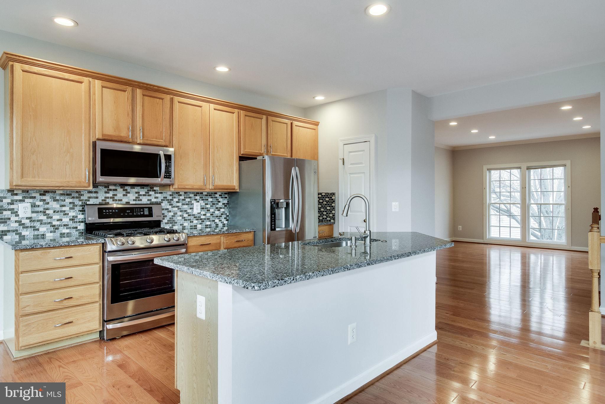 CEDAR LAKES - Residential