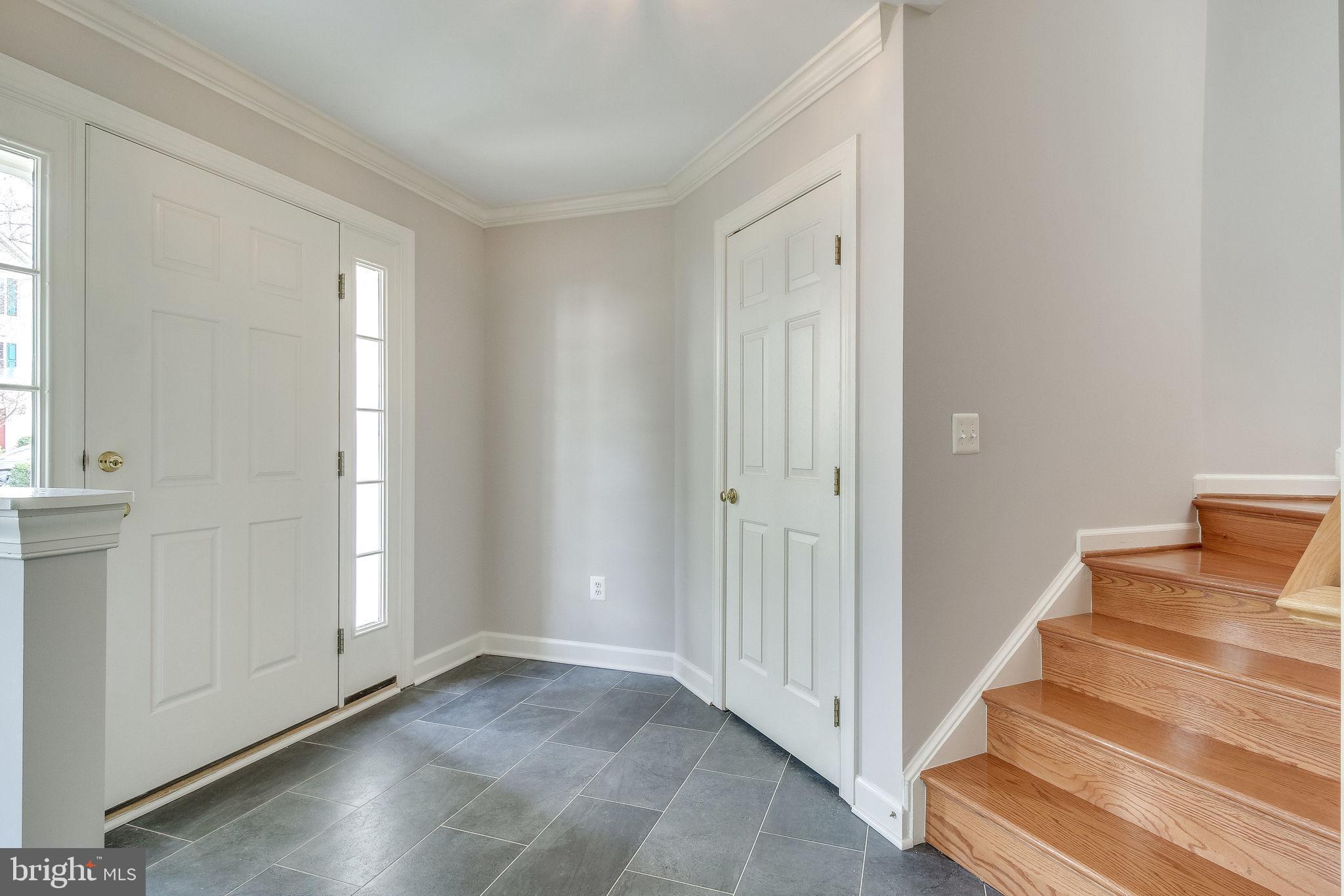 CEDAR LAKES - Residential