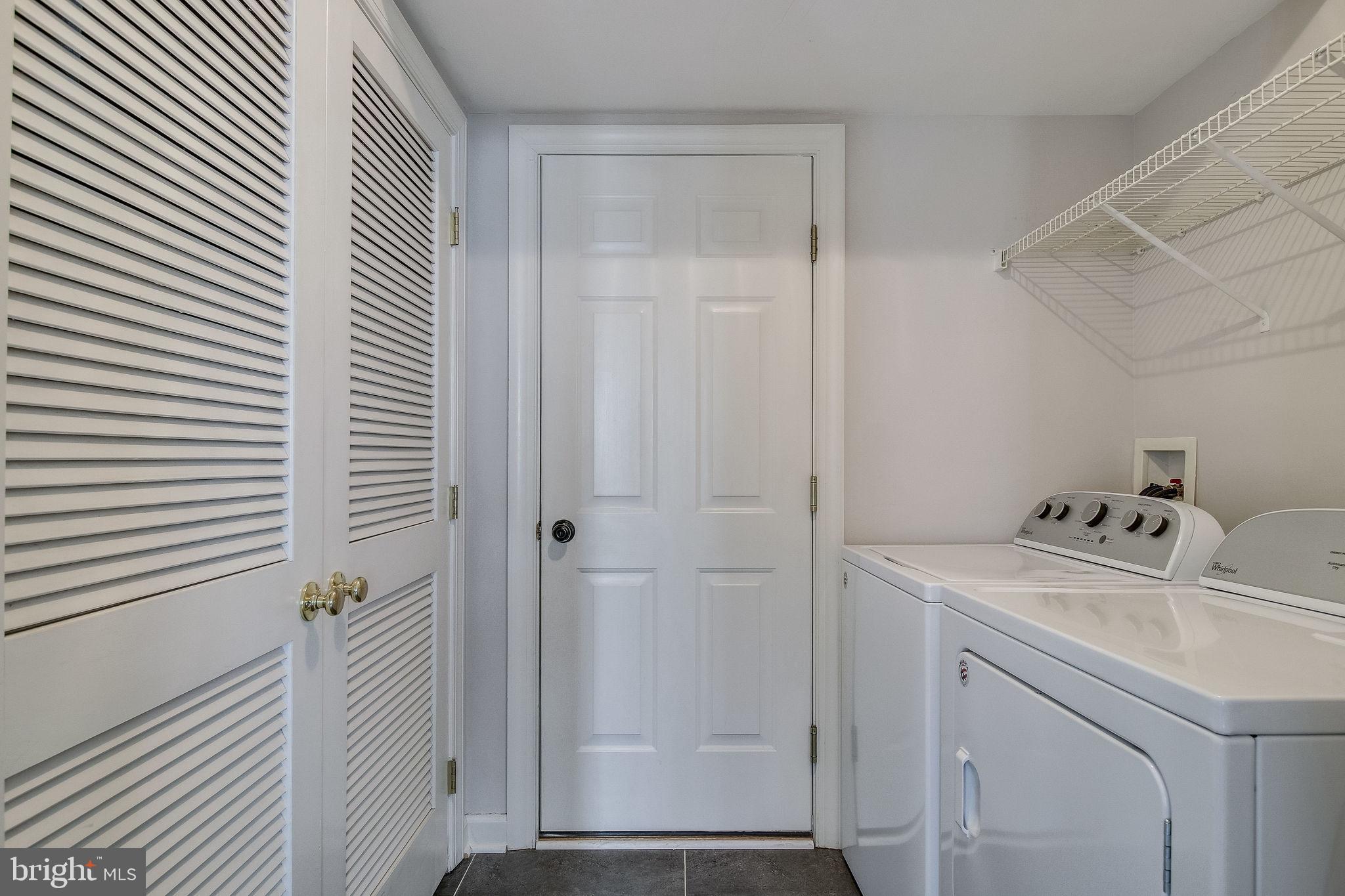 CEDAR LAKES - Residential