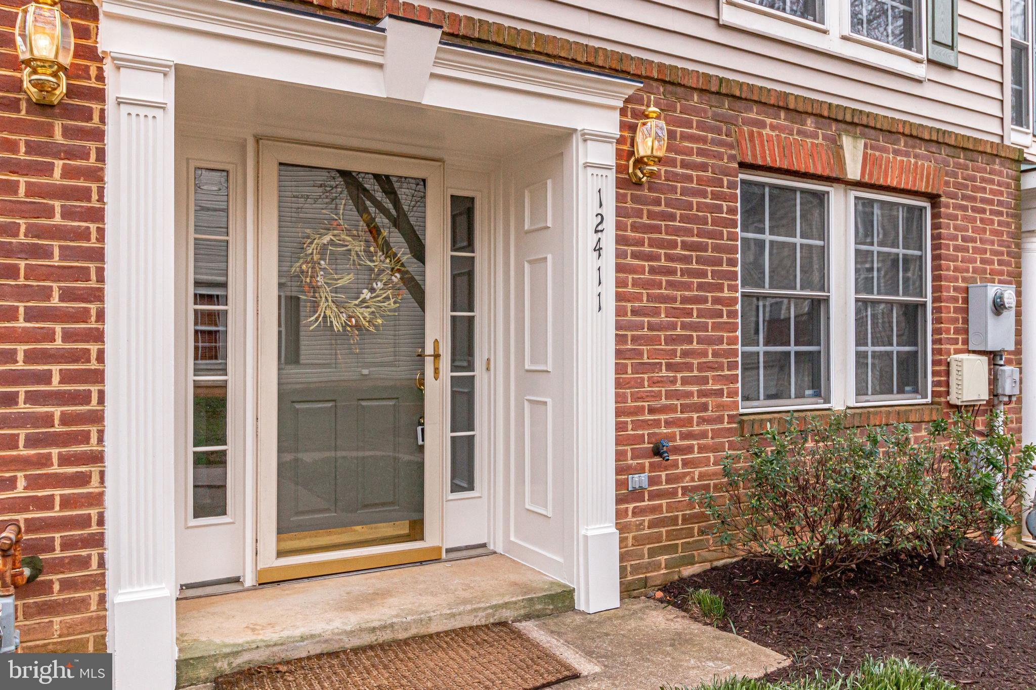 CEDAR LAKES - Residential