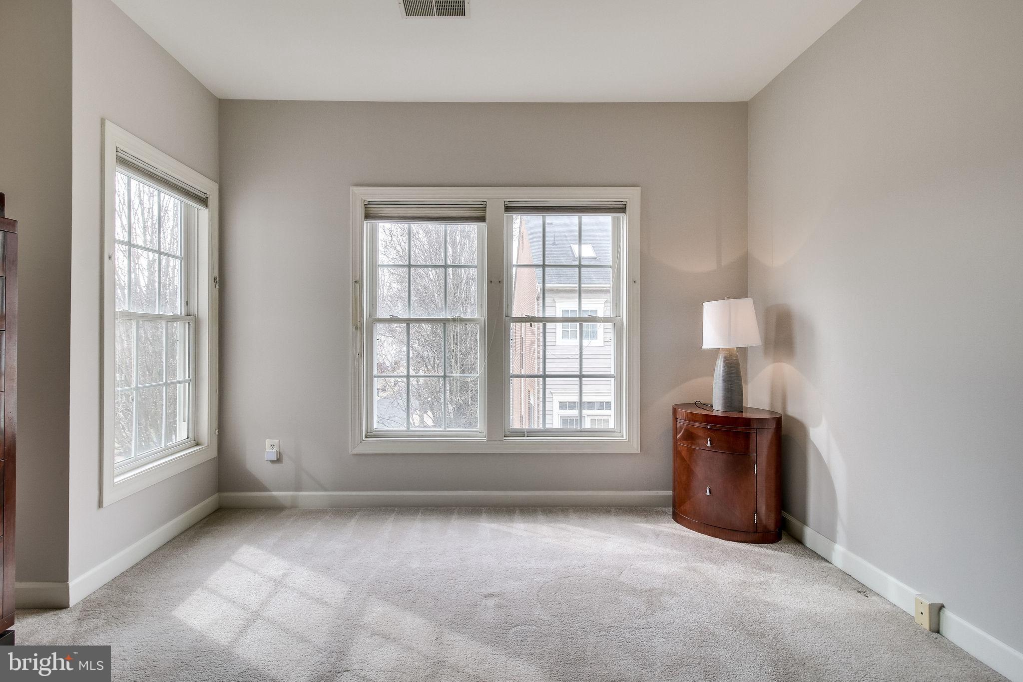 CEDAR LAKES - Residential