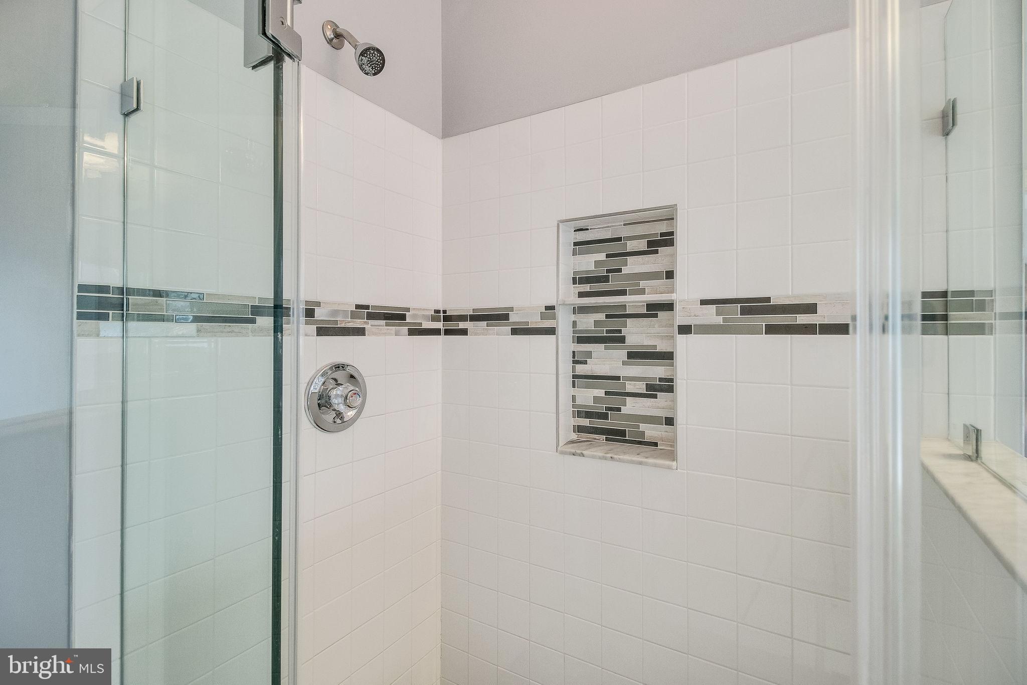 CEDAR LAKES - Residential