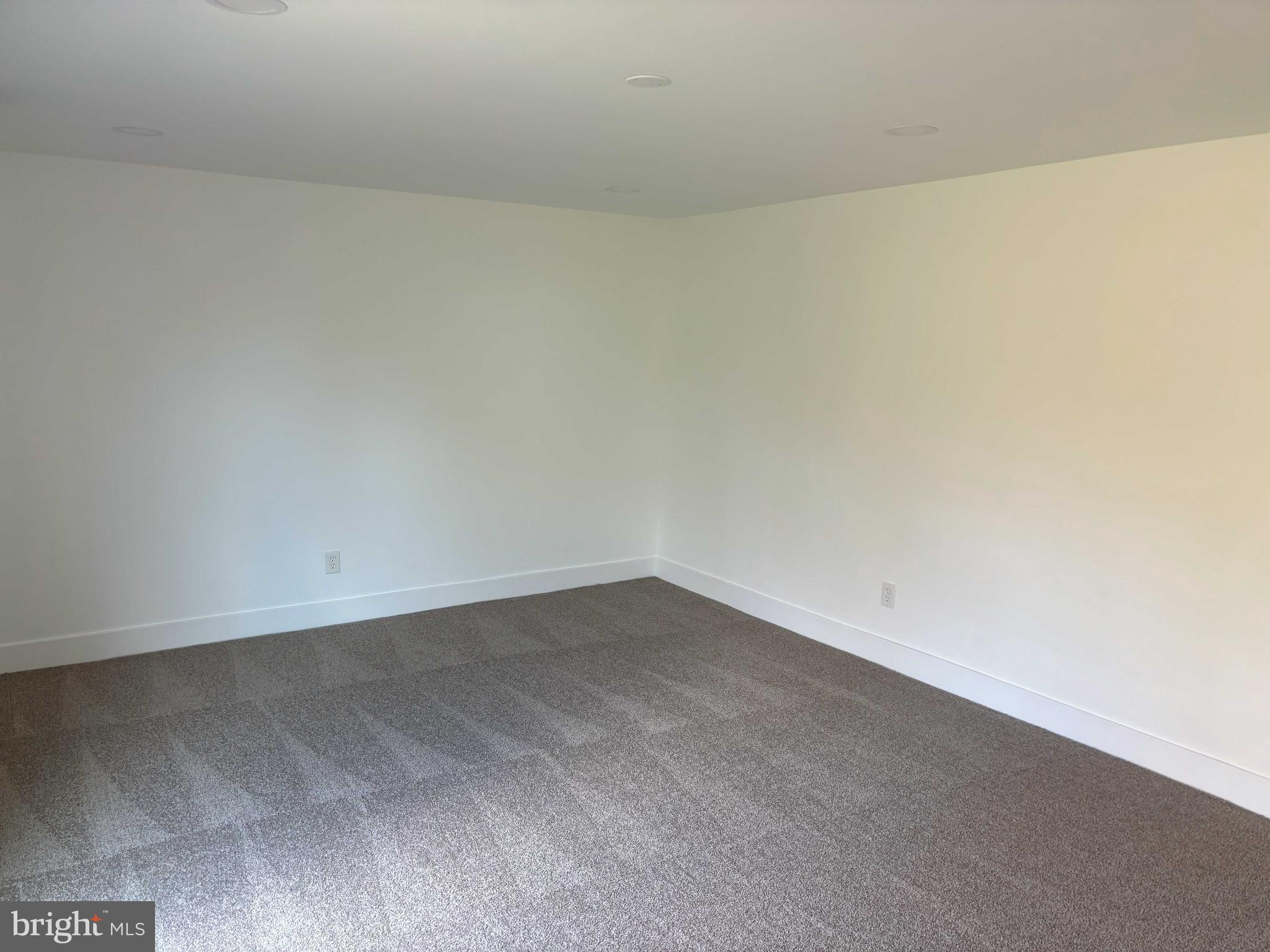 AUDUBON ESTATES - Residential Lease