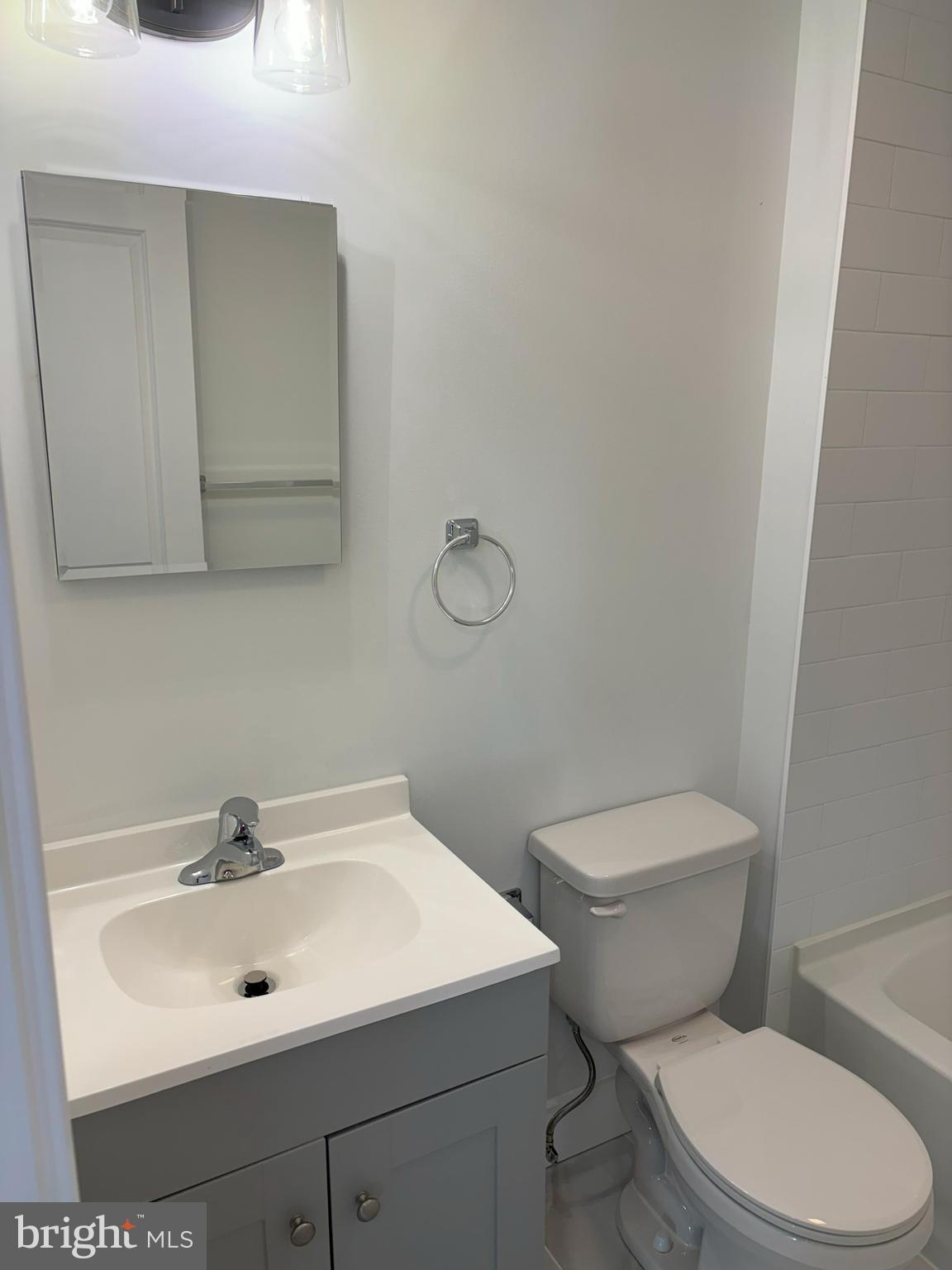 AUDUBON ESTATES - Residential Lease