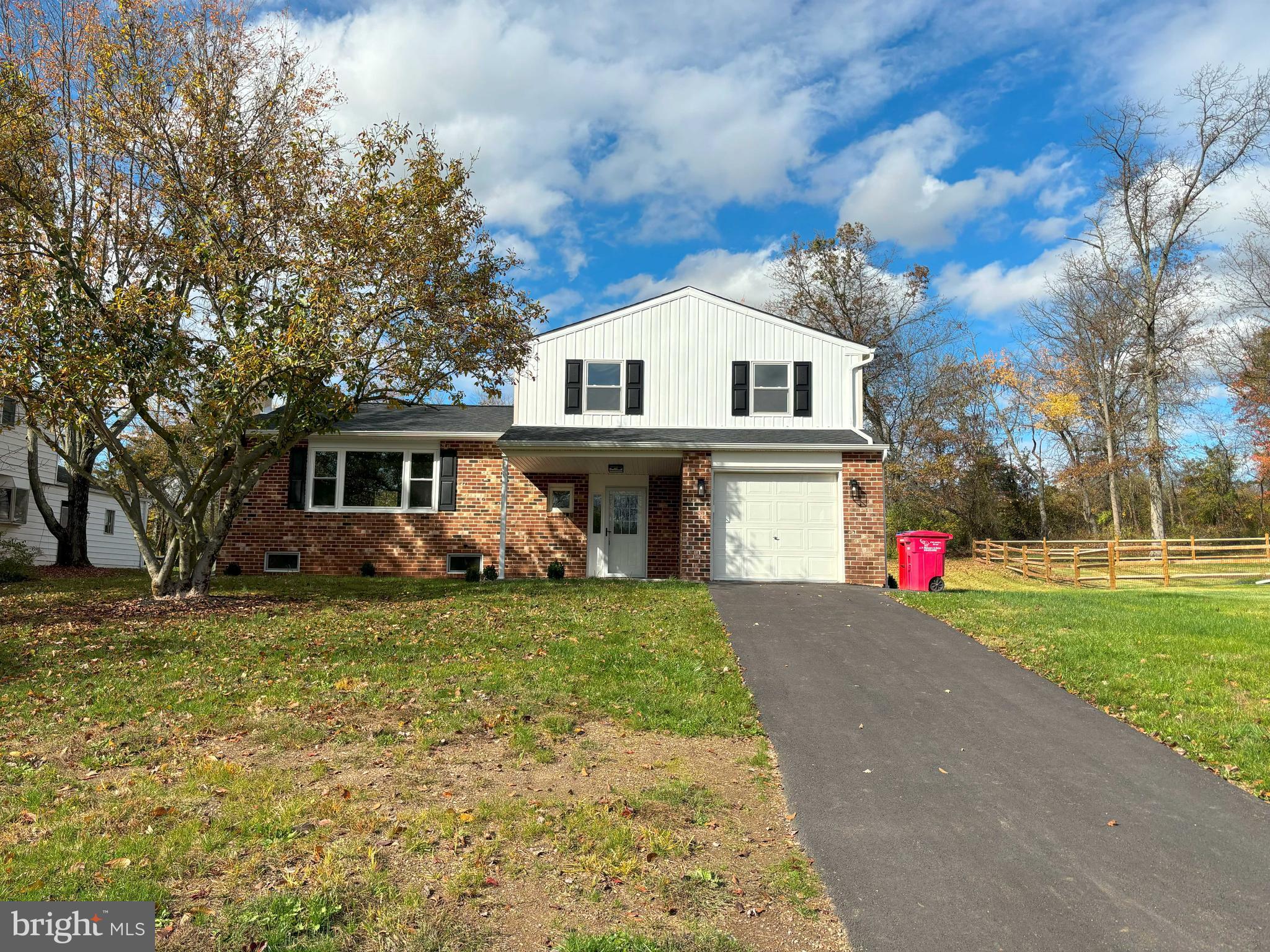 AUDUBON ESTATES - Residential Lease