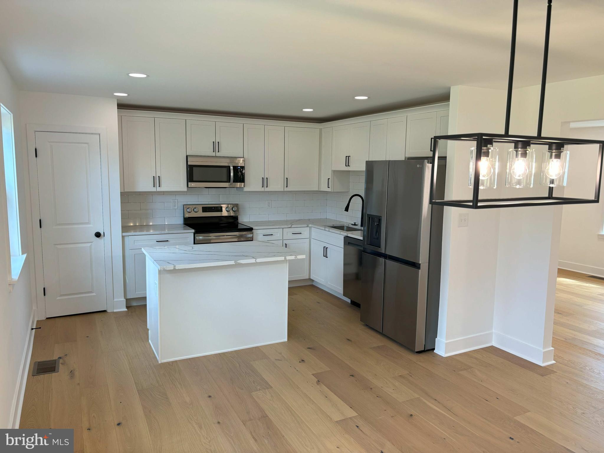 AUDUBON ESTATES - Residential Lease