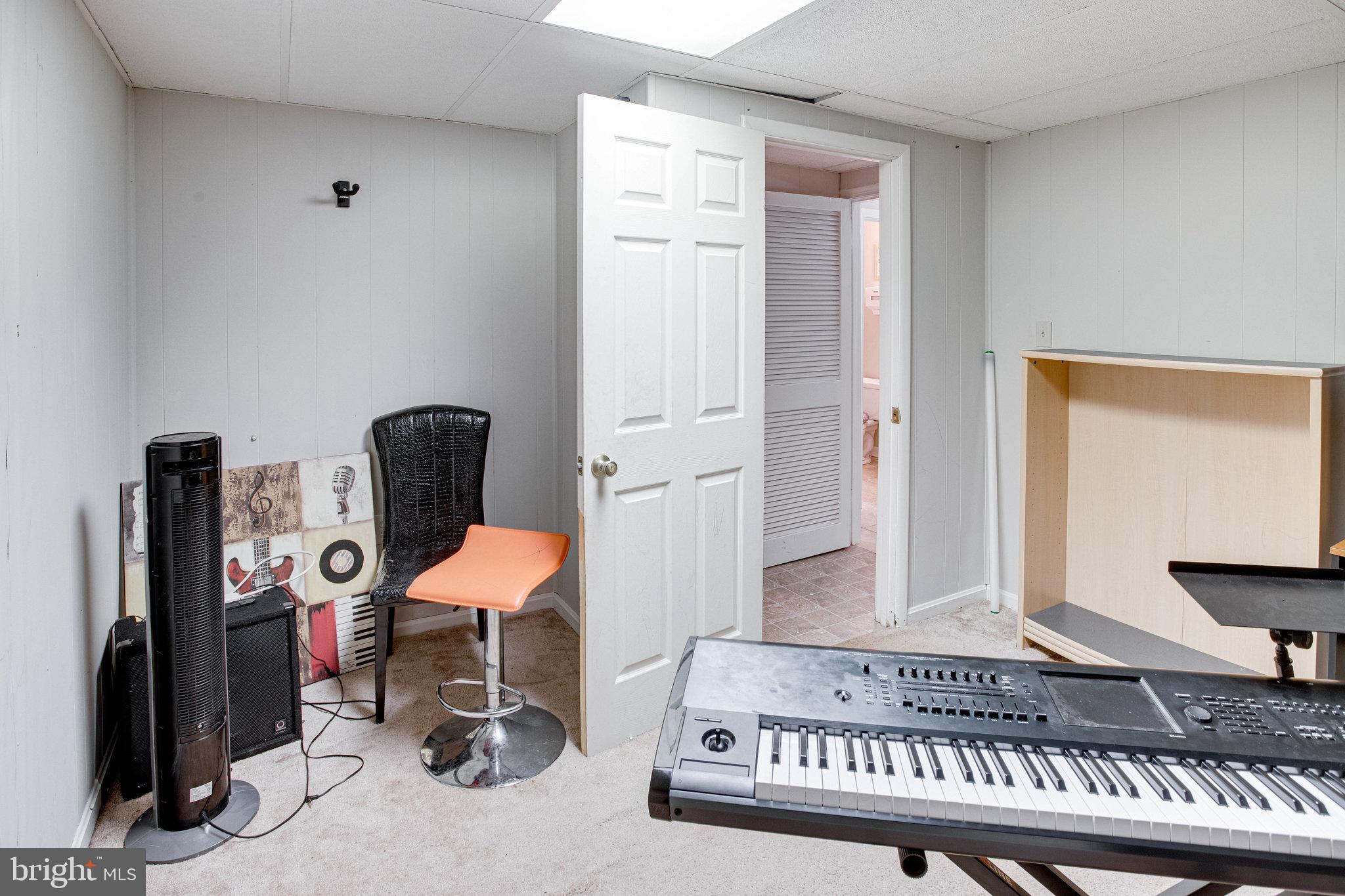 GREENWICH HILL - Residential