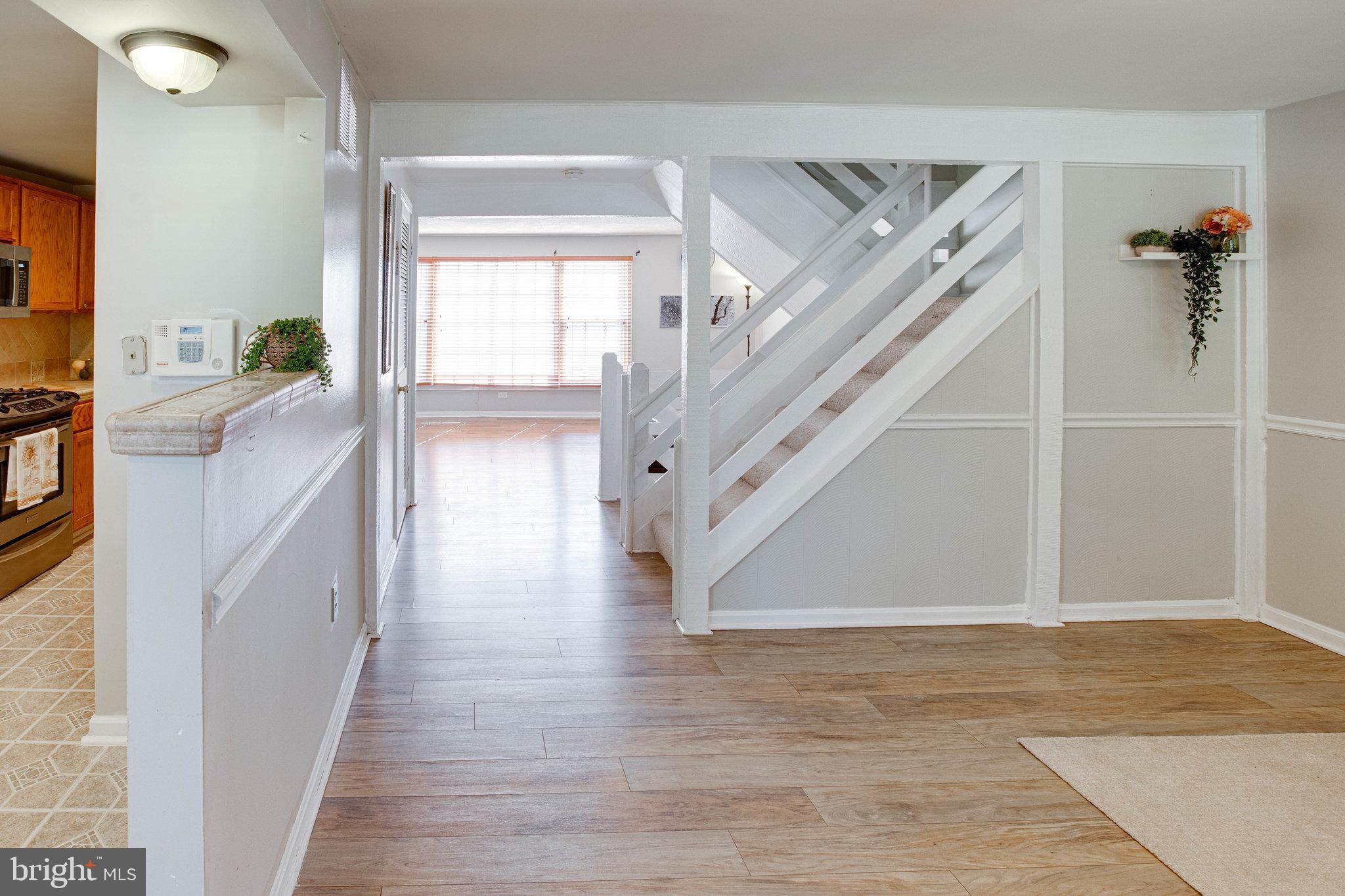 GREENWICH HILL - Residential