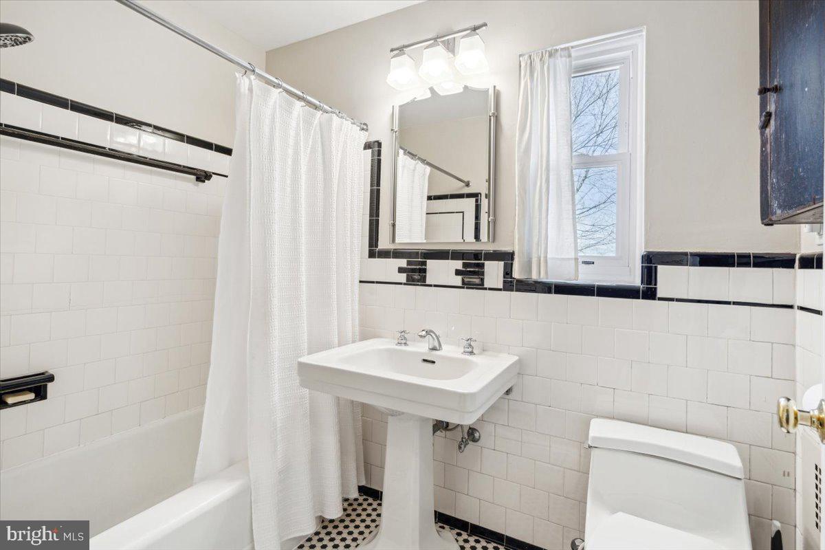 BAKER PARK - Residential