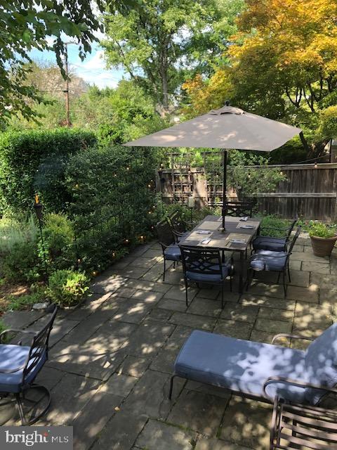 BAKER PARK - Residential