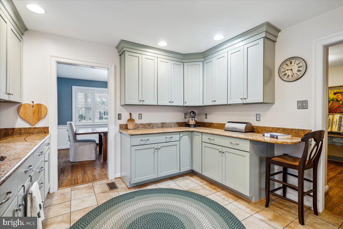 BAKER PARK - Residential